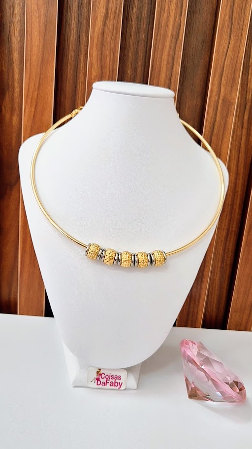 Colar Estilo Berloque 