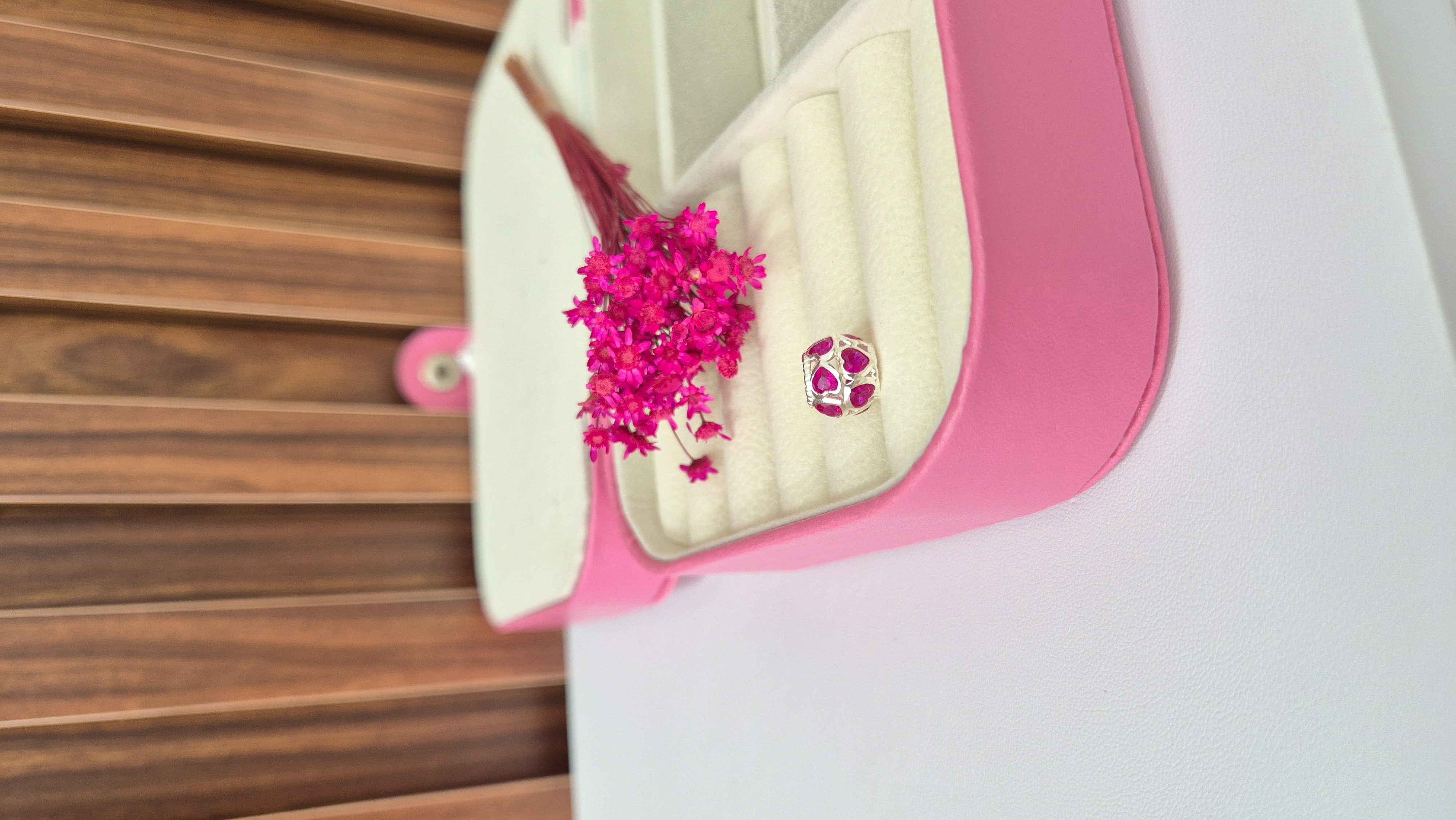 Berloque  de Prata com Corações 