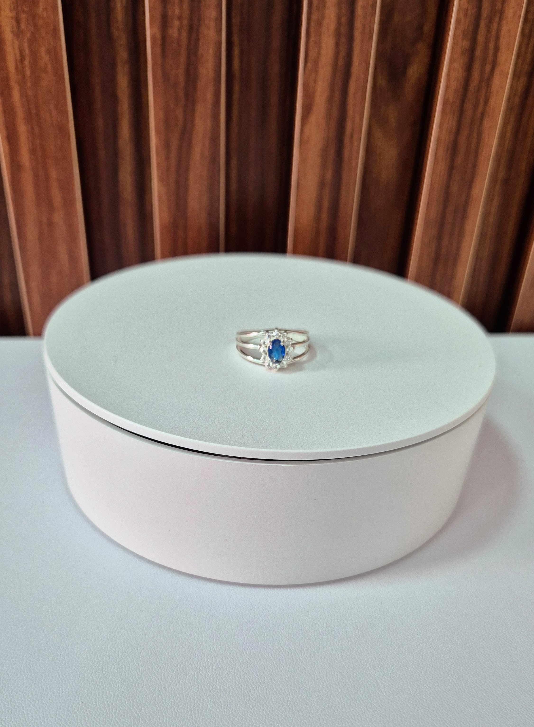 Anel de Prata com Pedra Azul