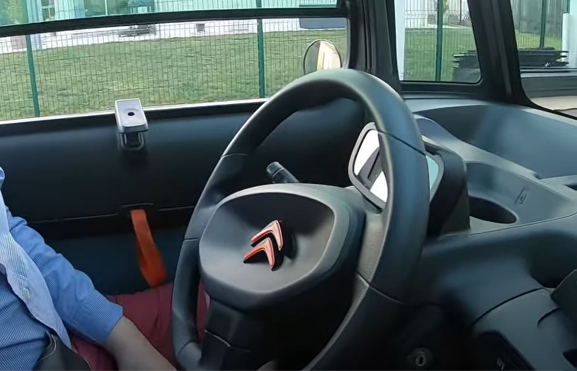 Insigne intérieur volant Citroën AMI Fabriqué en France