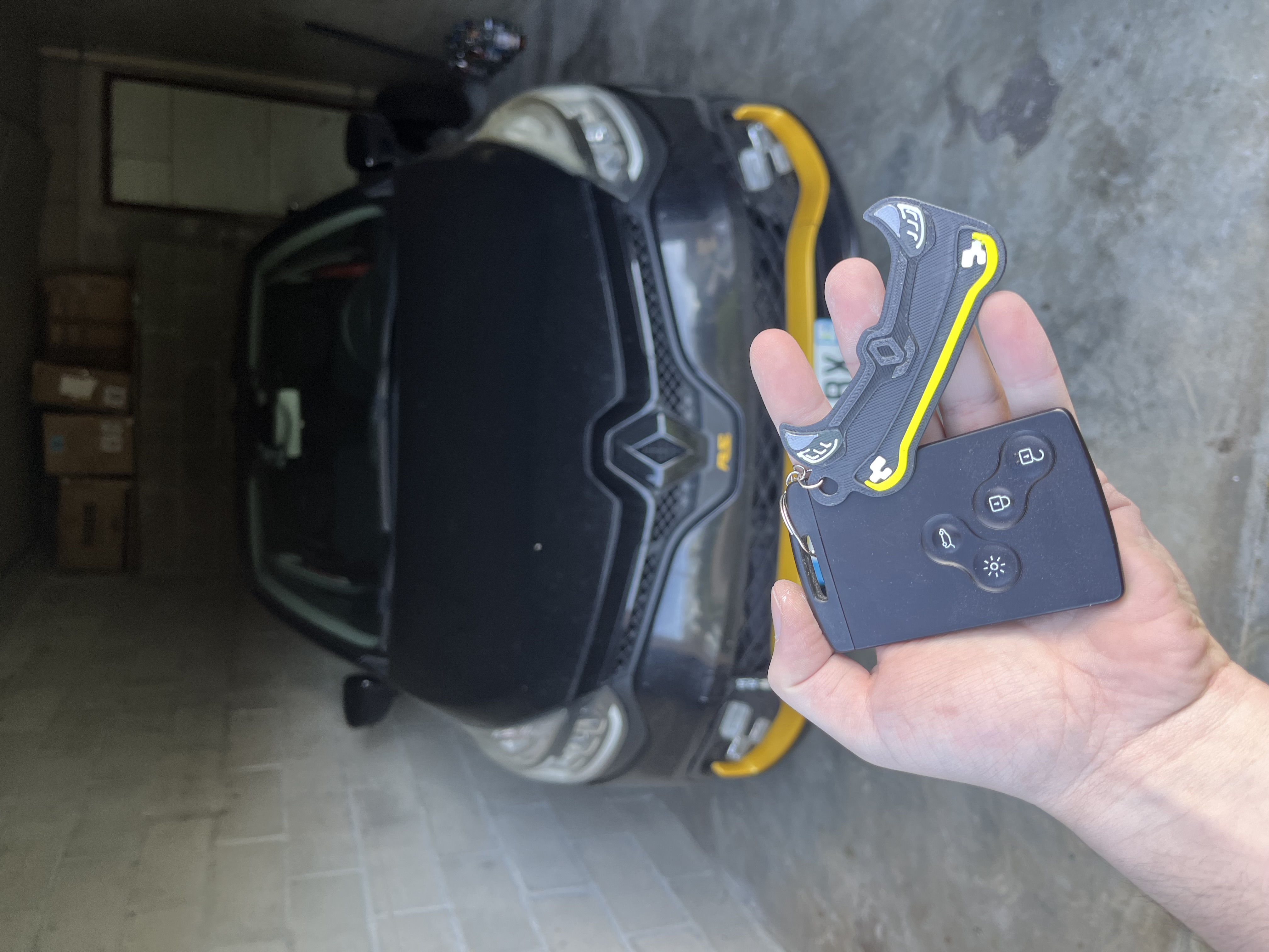 Porte clé face avant Clio 4 RS