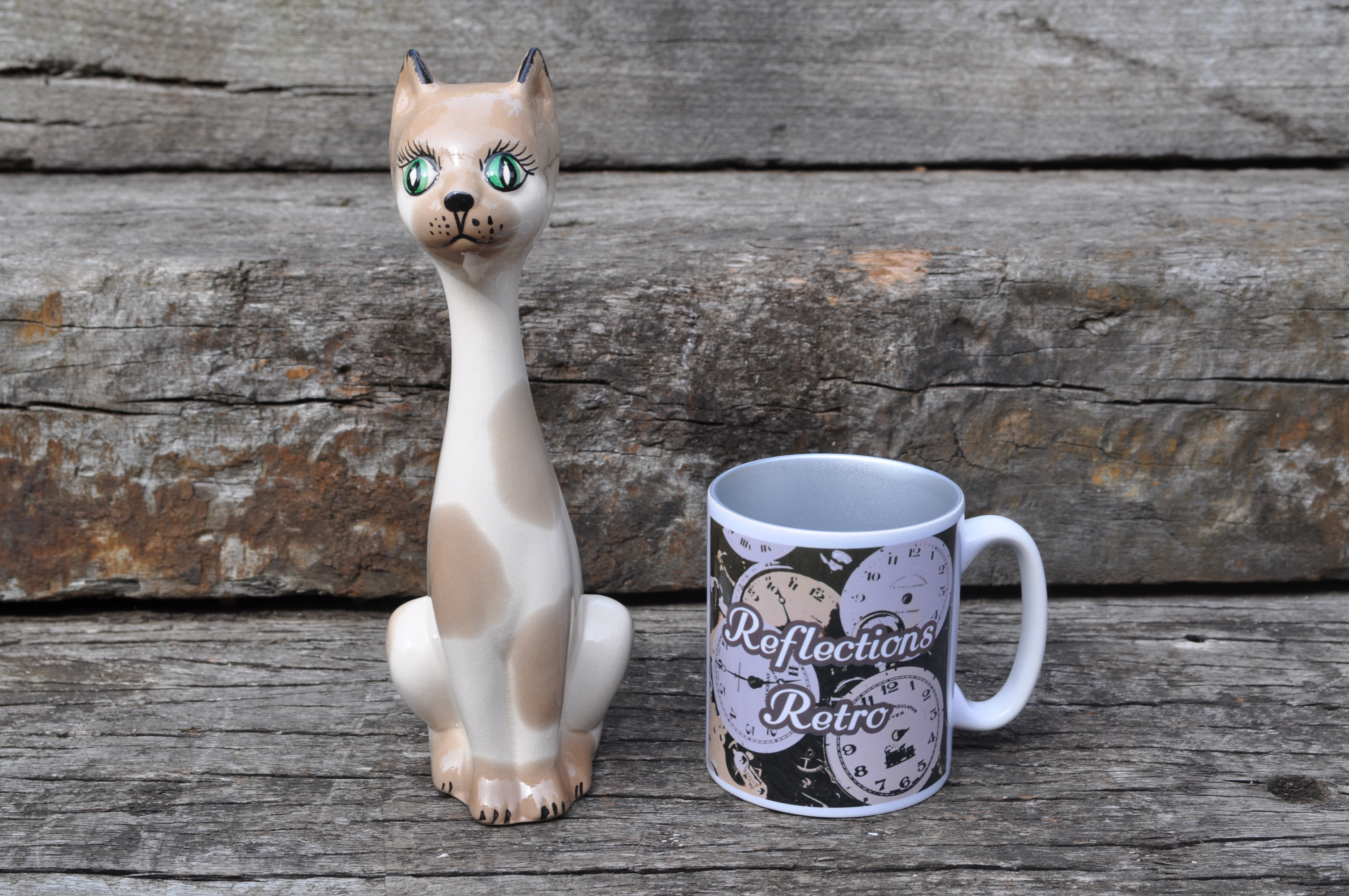 Vintage Kitsch Pottery Cat 