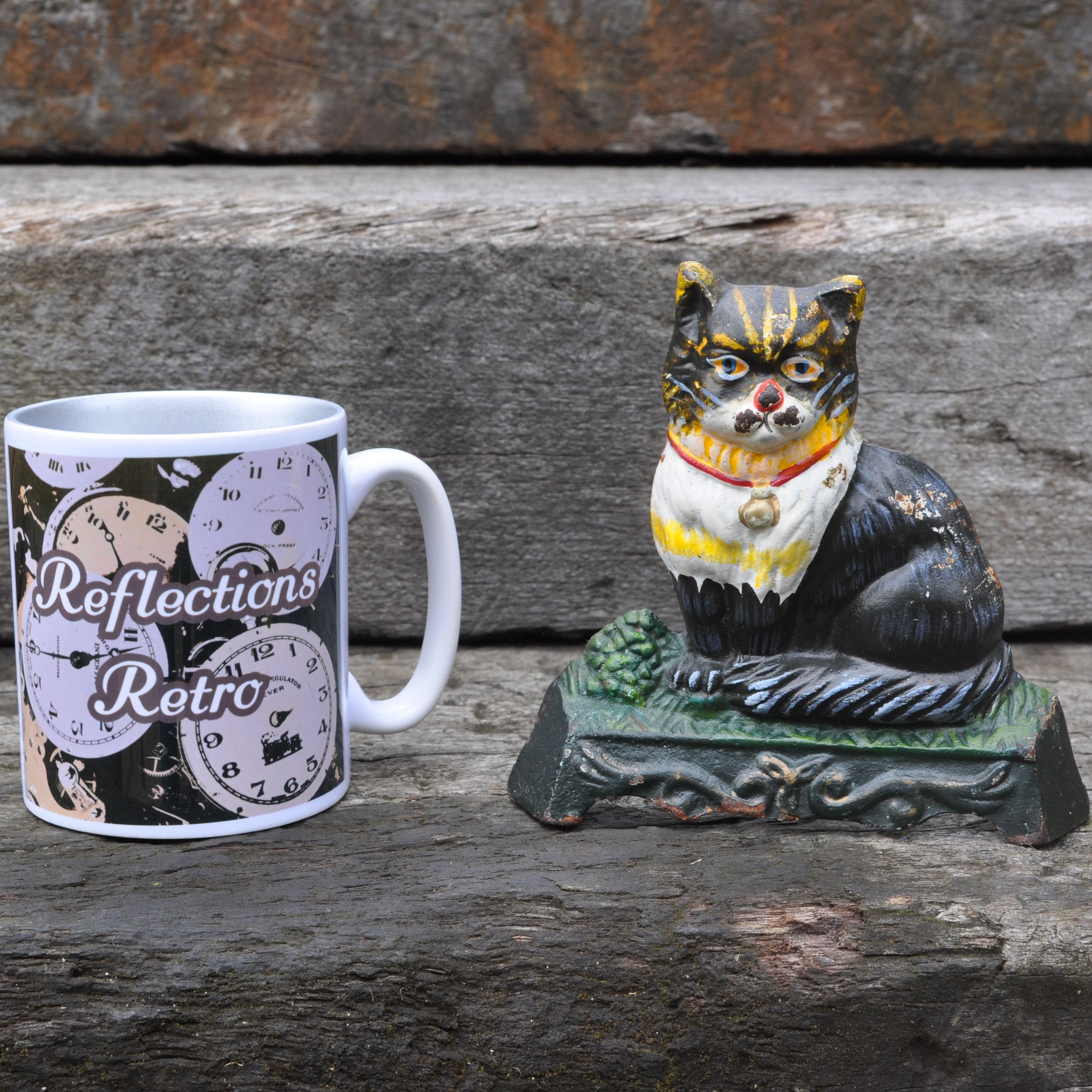 Vintage Cast Iron Cat Doorstop, Fireside Ornament