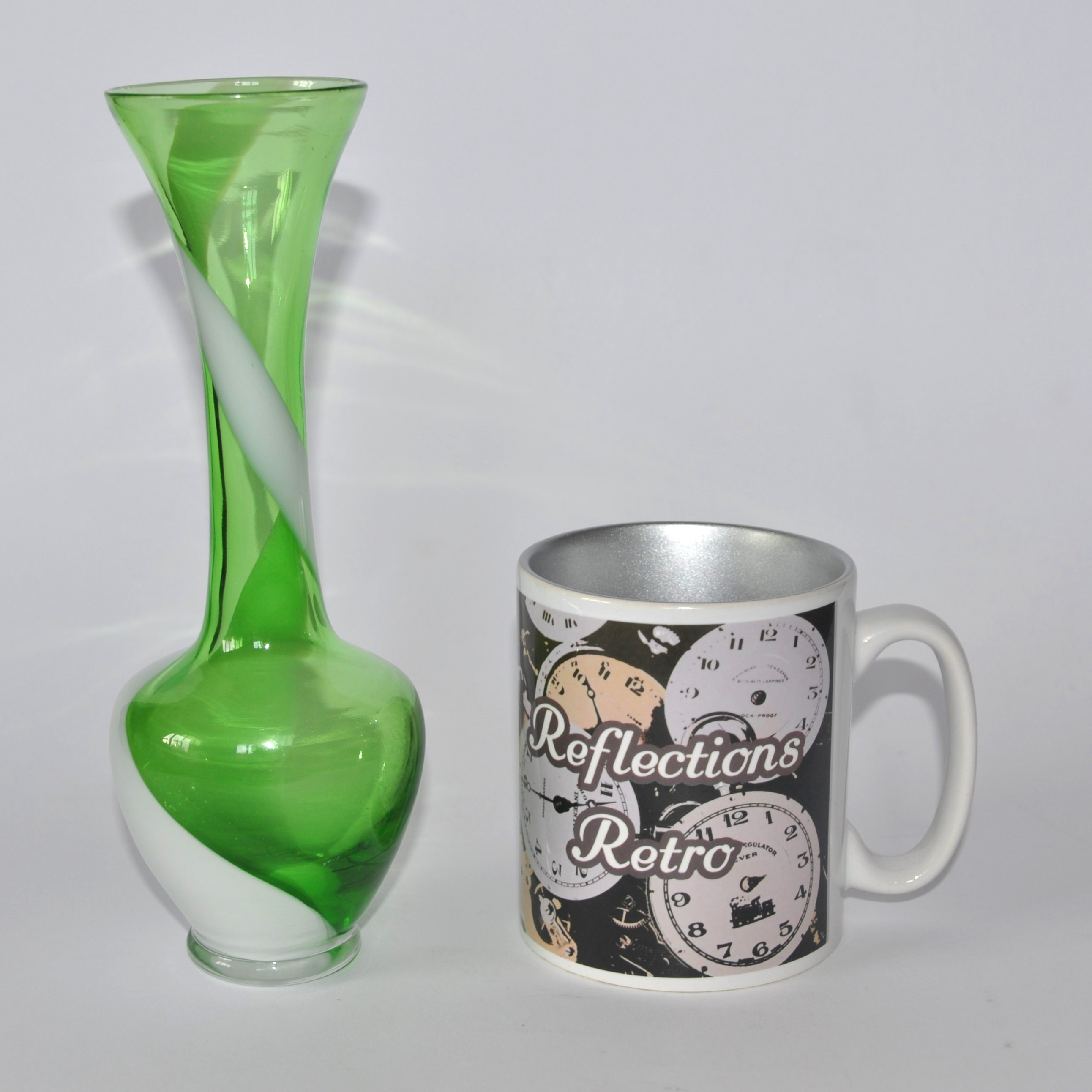 Vintage Nasco / Kamei Japanese Swirl Glass Vase