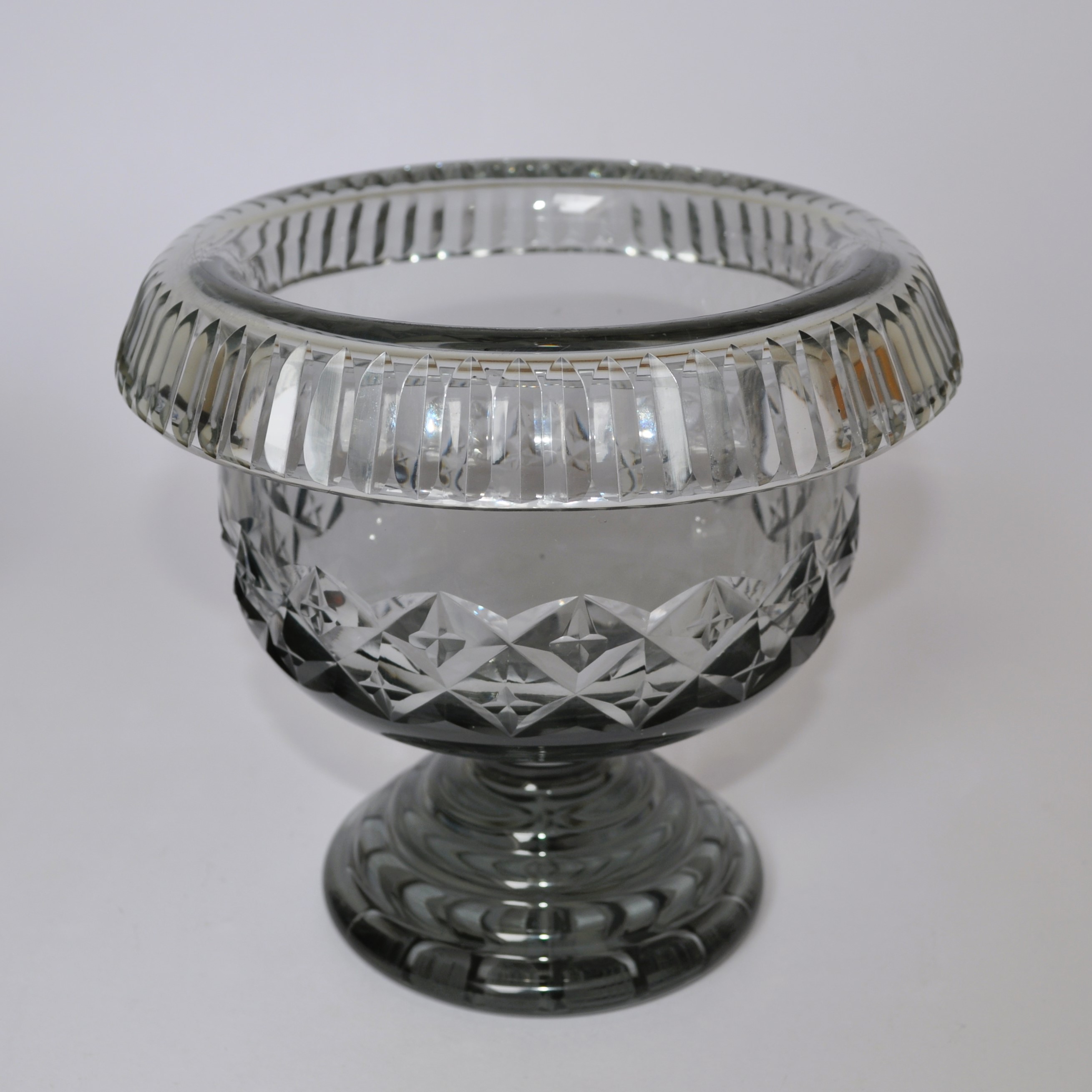 Irish Style Fold Over Rim Bowl