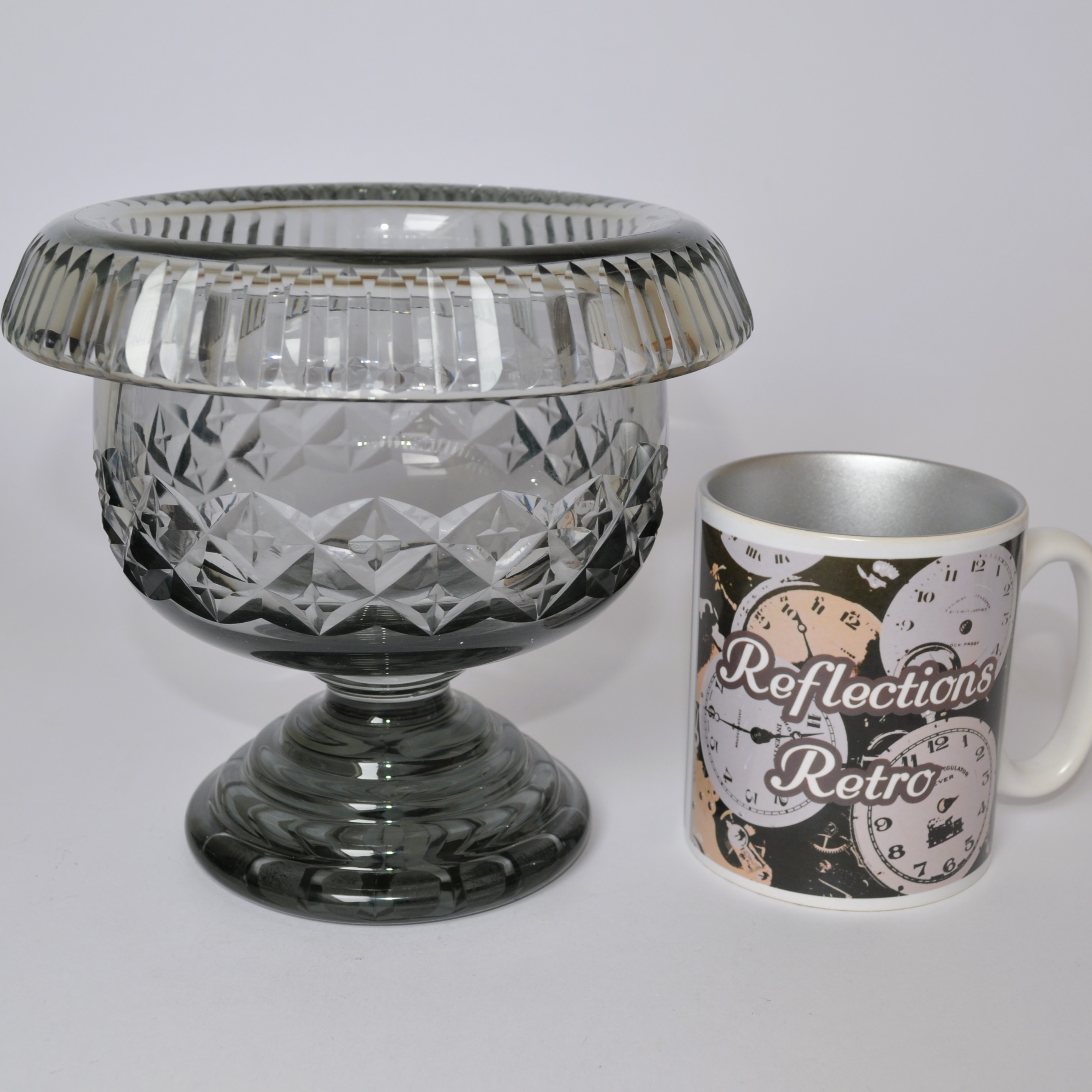 Irish Style Fold Over Rim Bowl