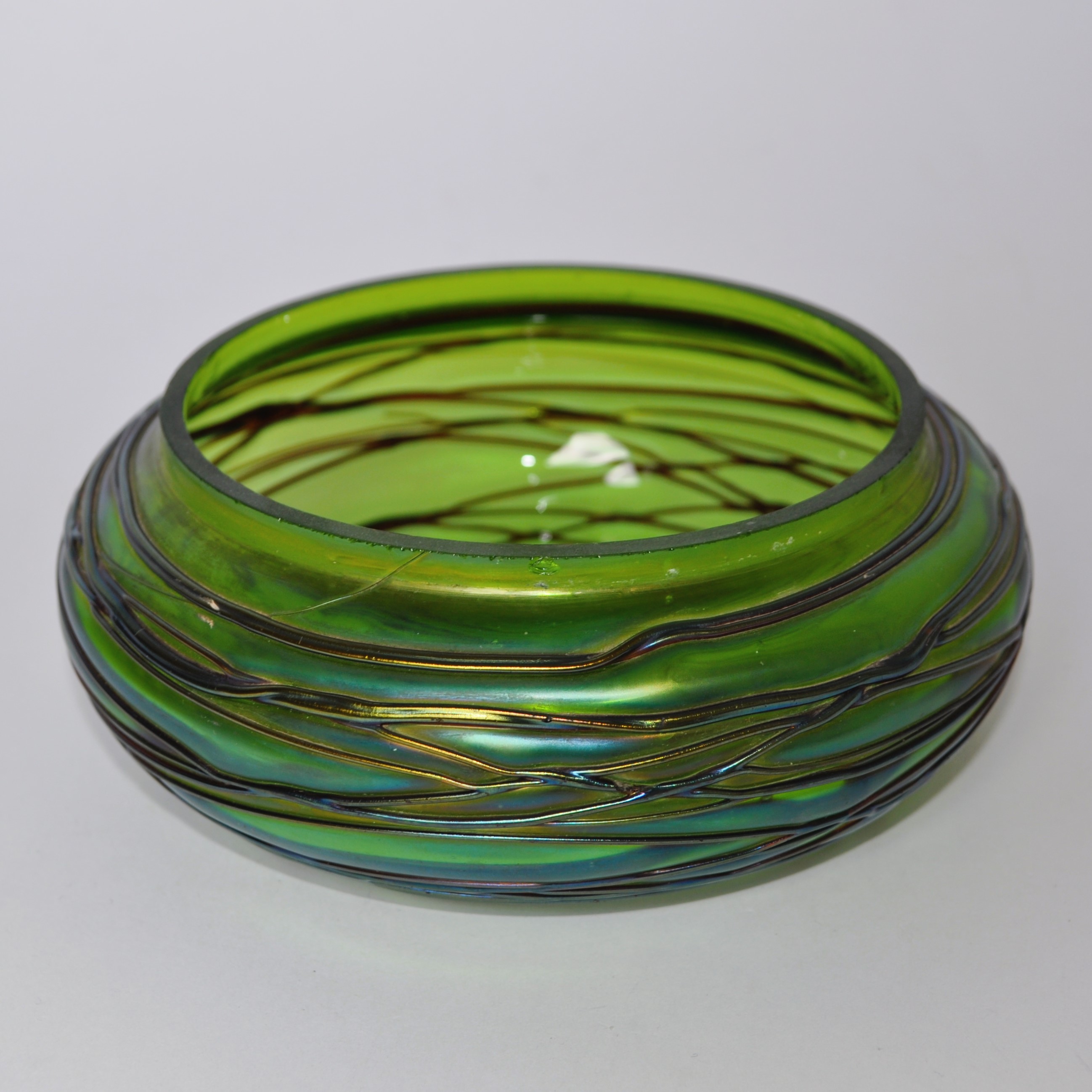 Art Nouveau Czech Kralik Iridescent Threaded Glass Bowl