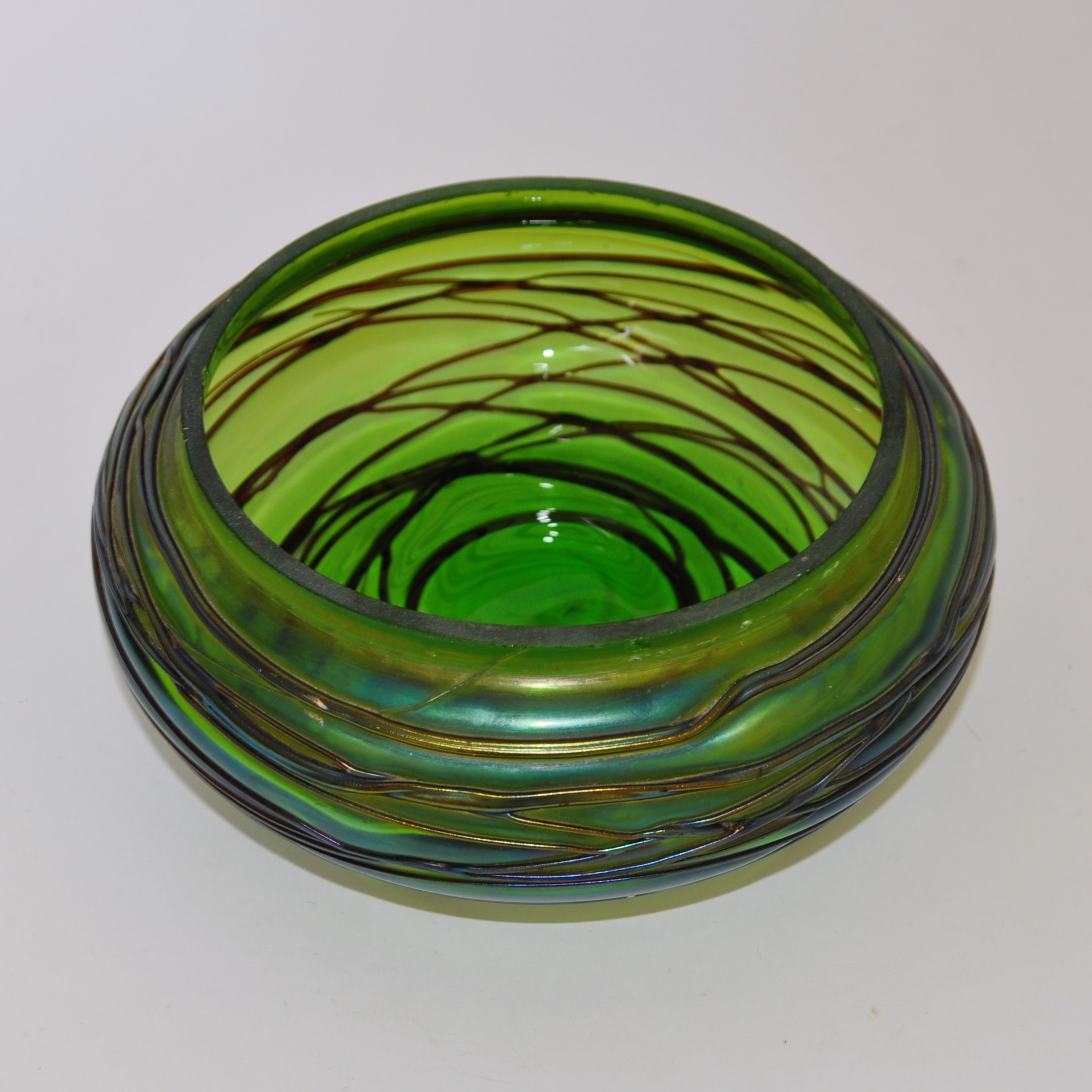 Art Nouveau Czech Kralik Iridescent Threaded Glass Bowl