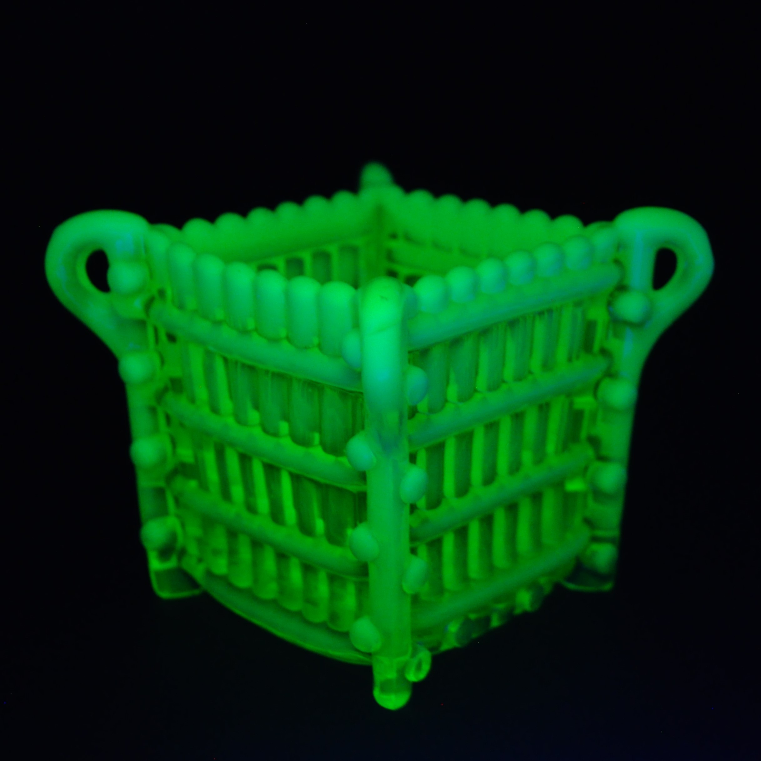 Uranium, Vaseline Glass Basket / Vase