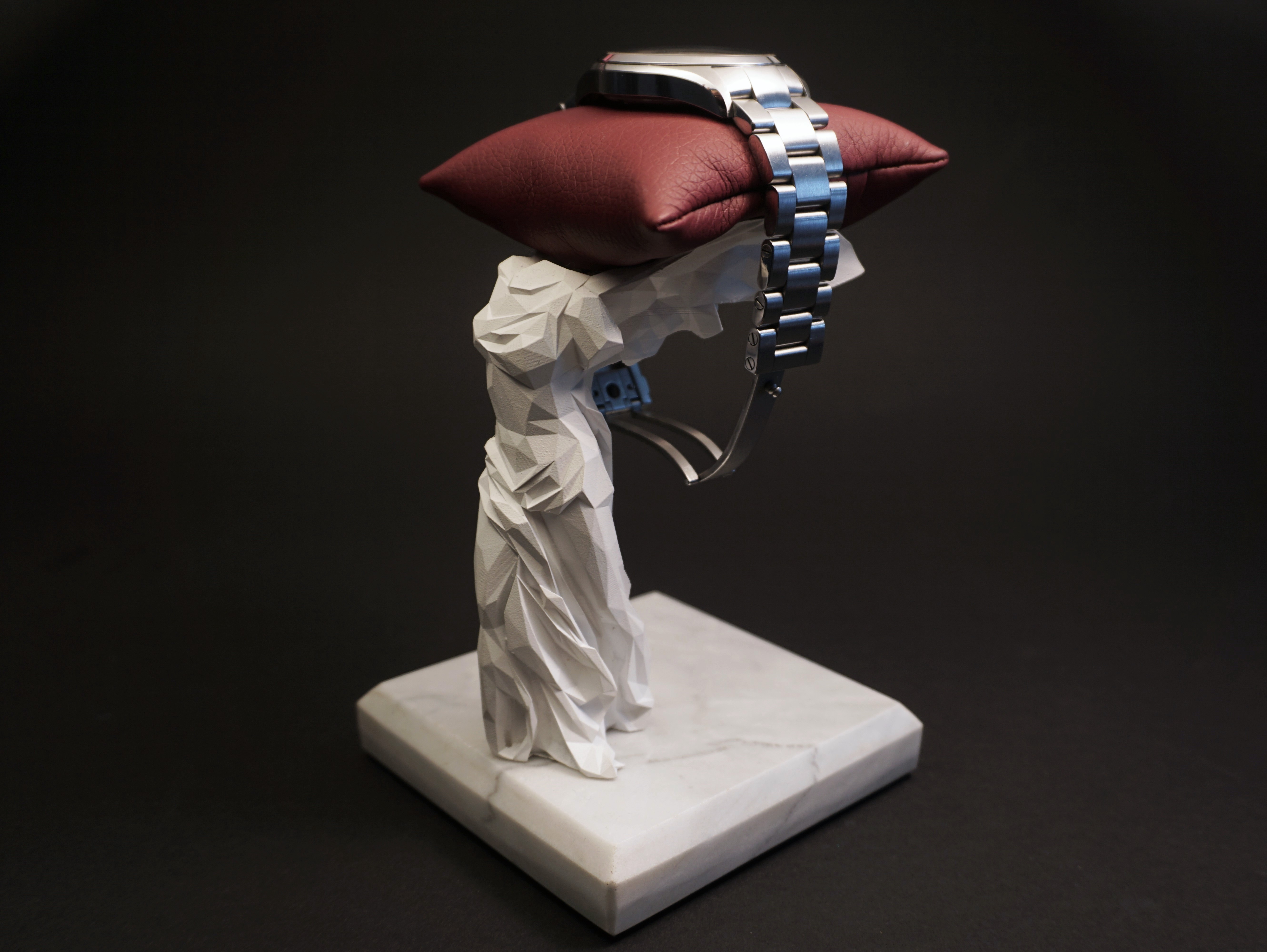 Sculpture Watch Stand