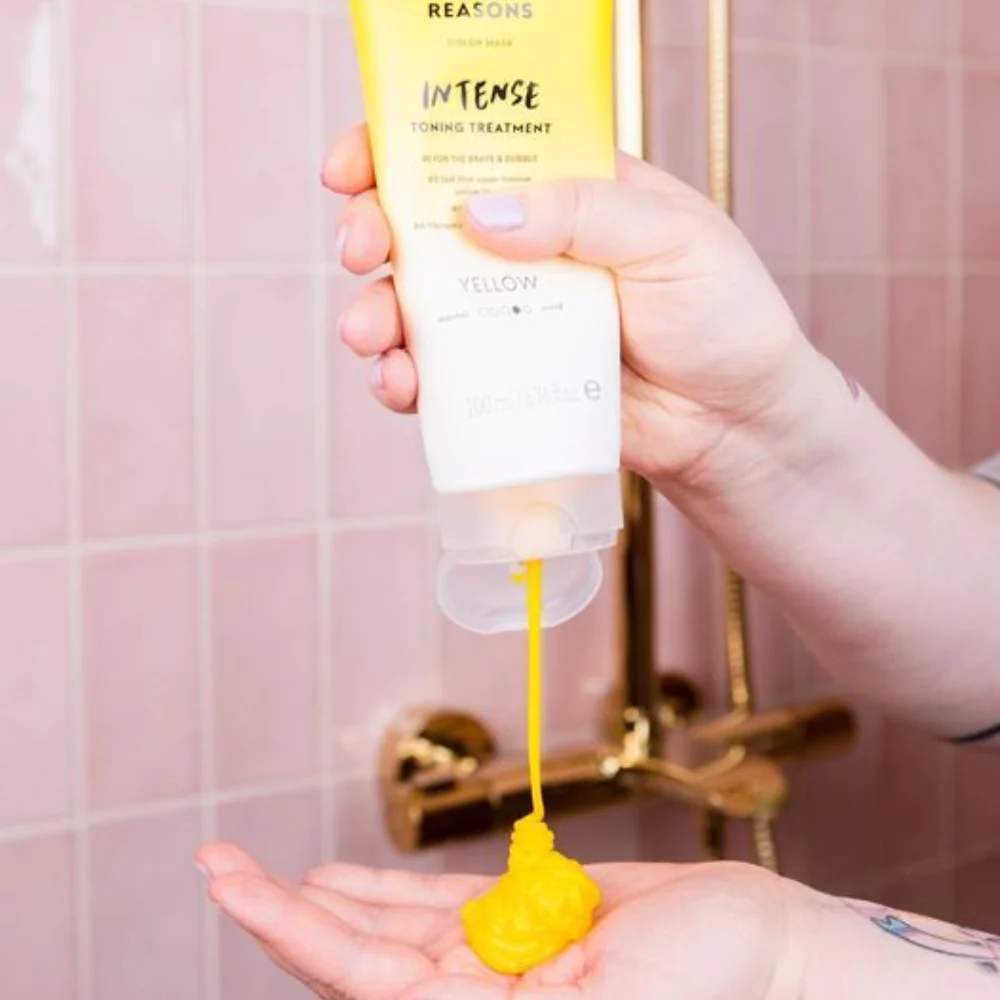 Color mask INTENSE YELLOW