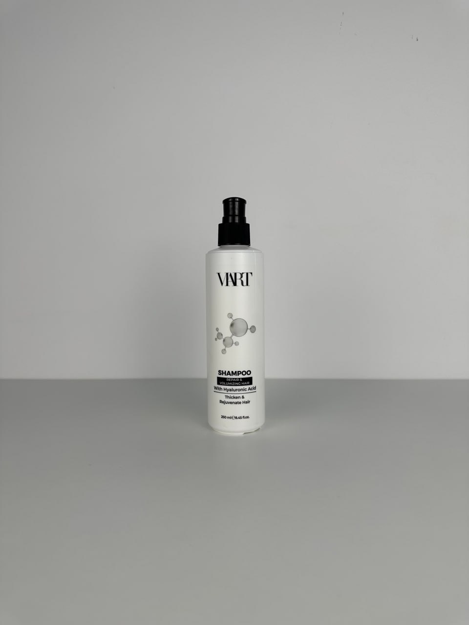 Șampon pentru repararea și volumul părului cu acid HIALURONIC