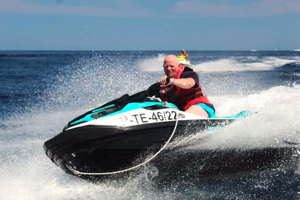 Jet Ski Safari Adaptado: Aventura sobre el mar