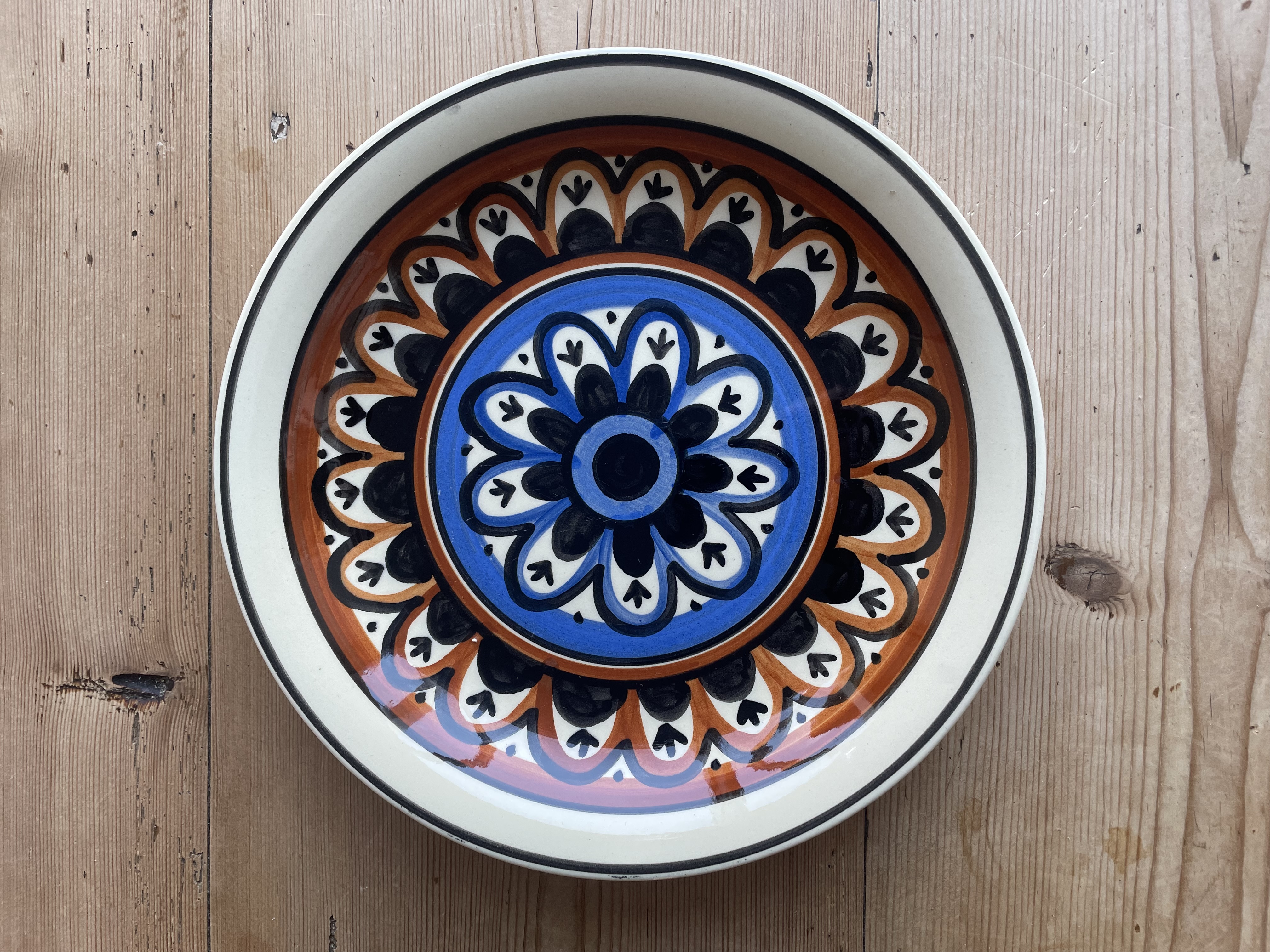 Assiette Quimper signée Simone Carrié