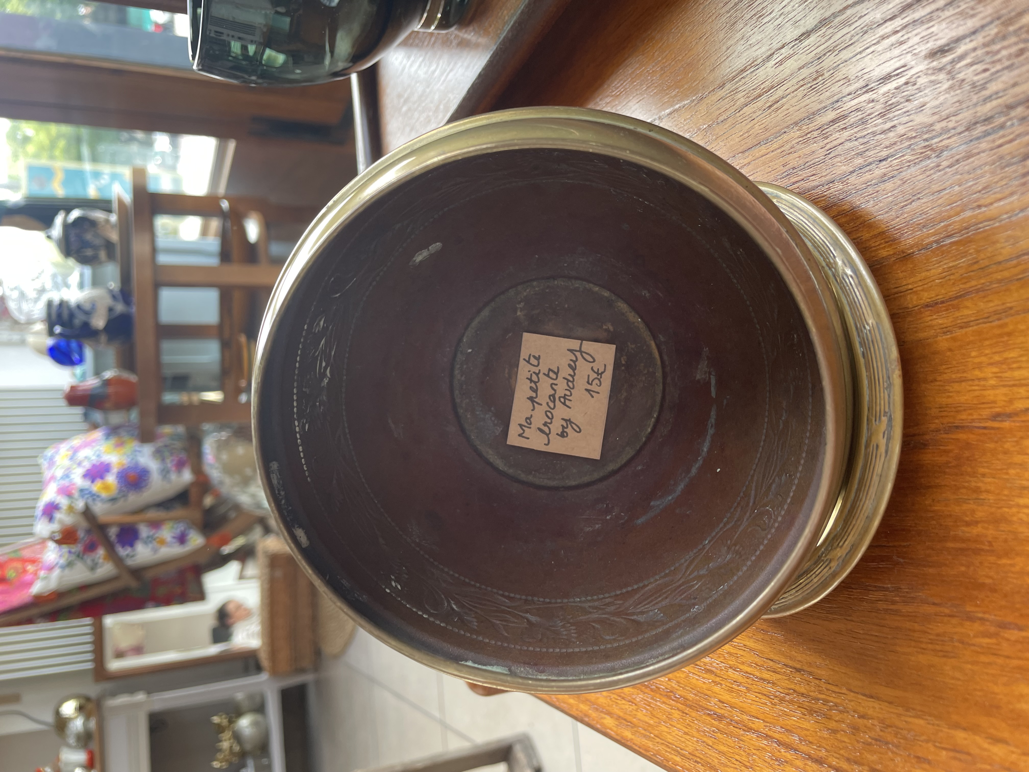 Cache pot en laiton