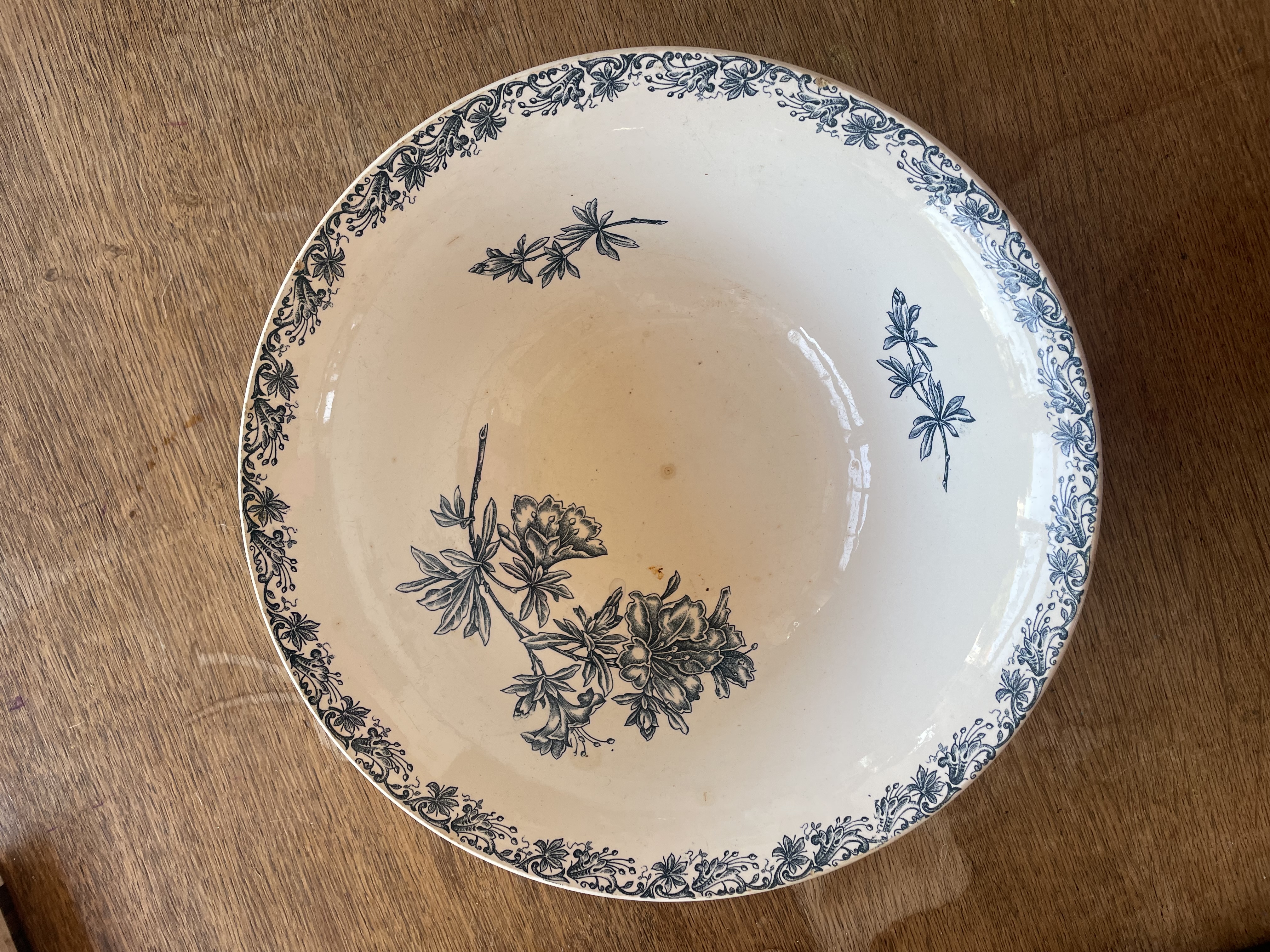 Saladier motifs bleus 