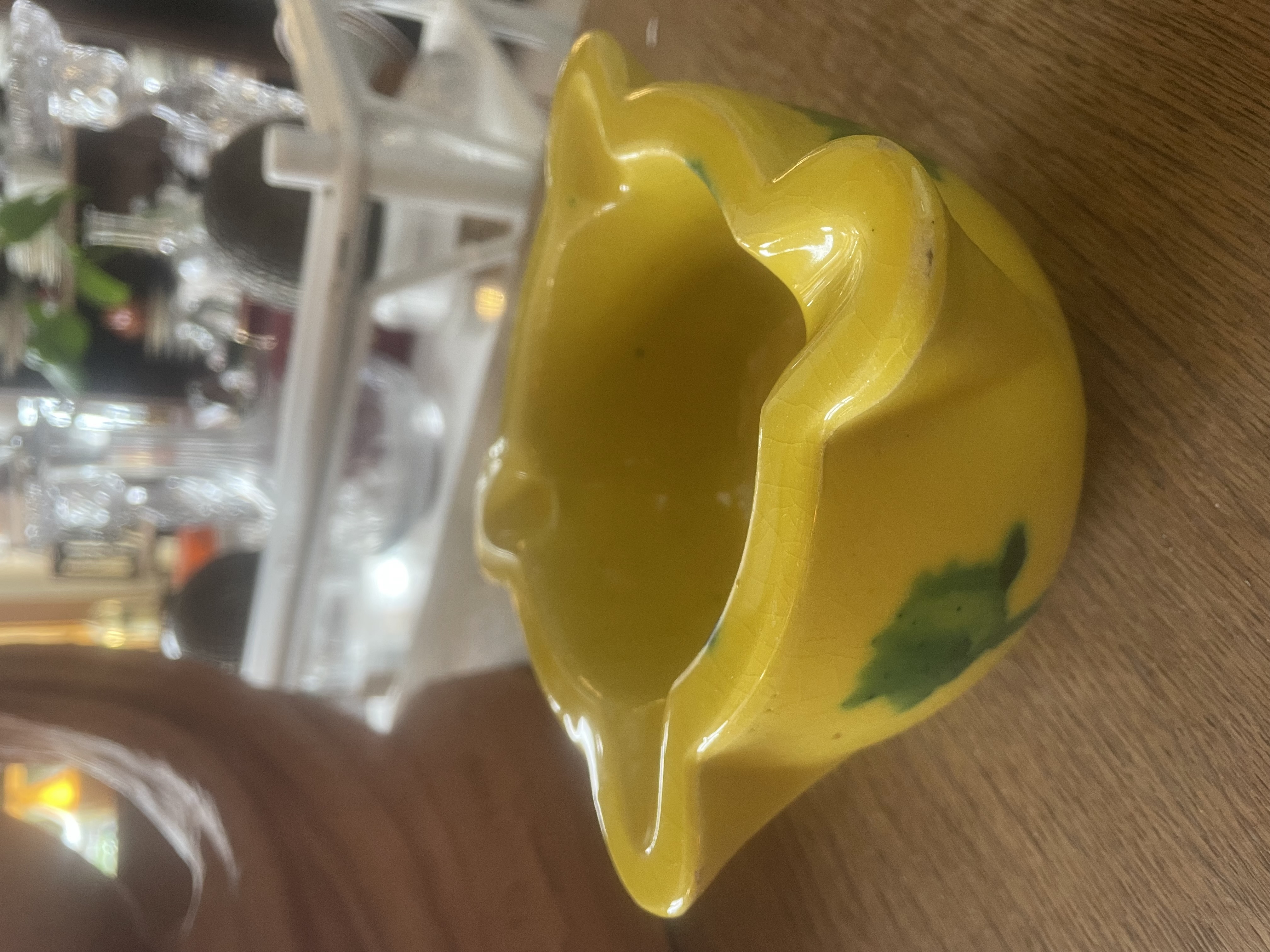 Mortier jaune et vert