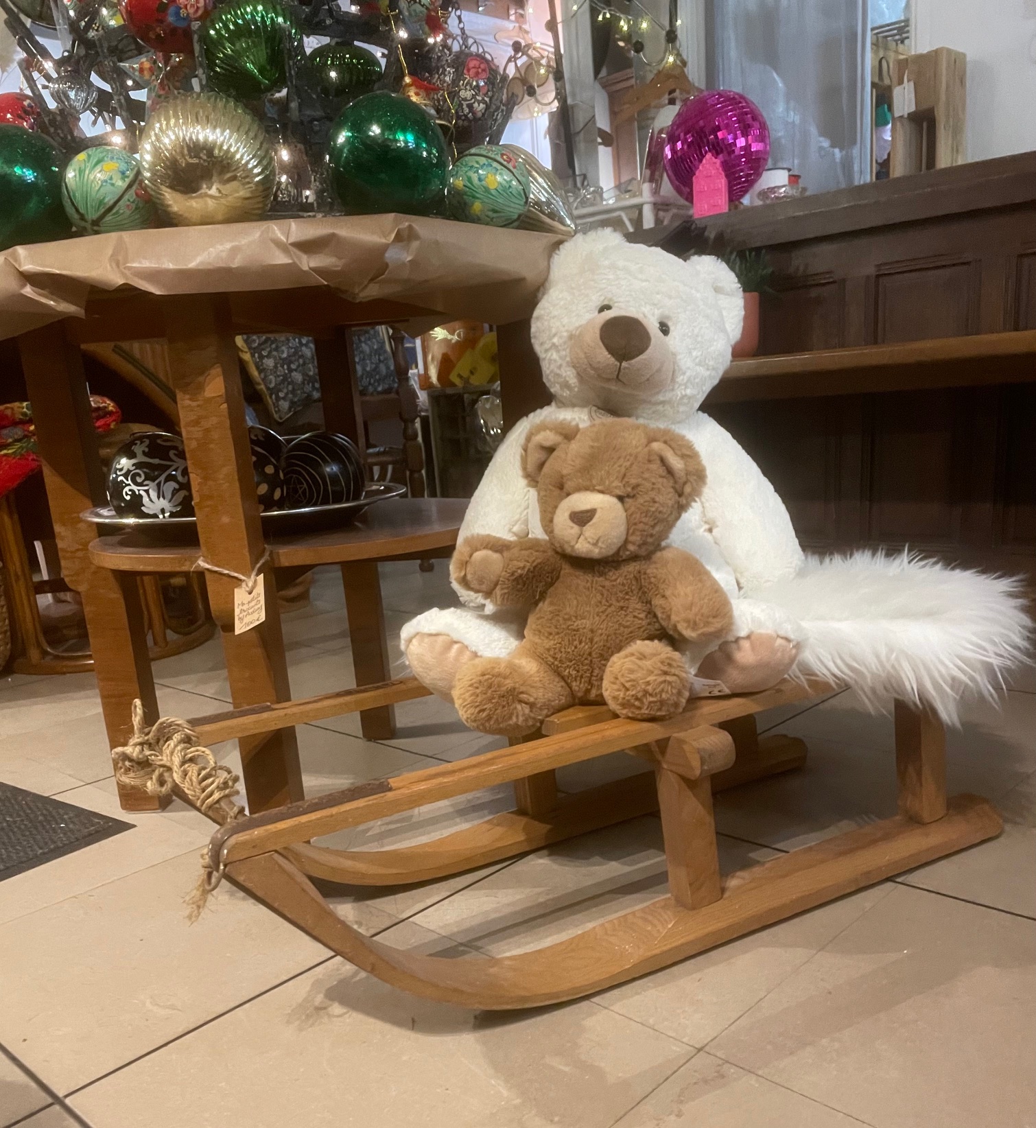 Ancienne luge en bois