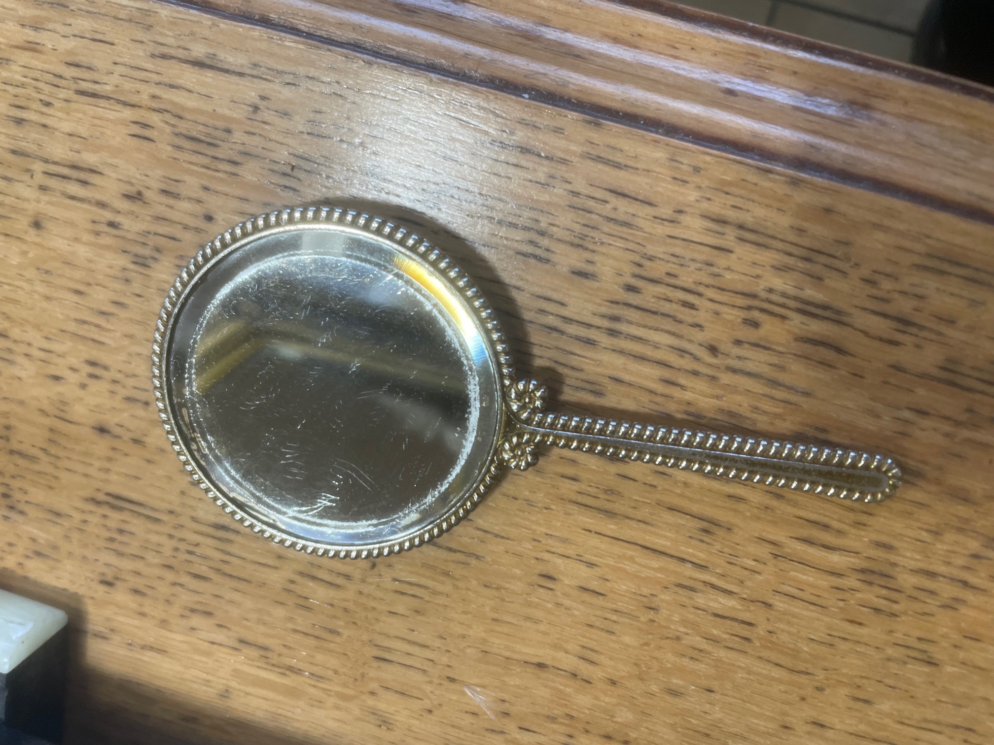 Miroir à main dos motif pensée