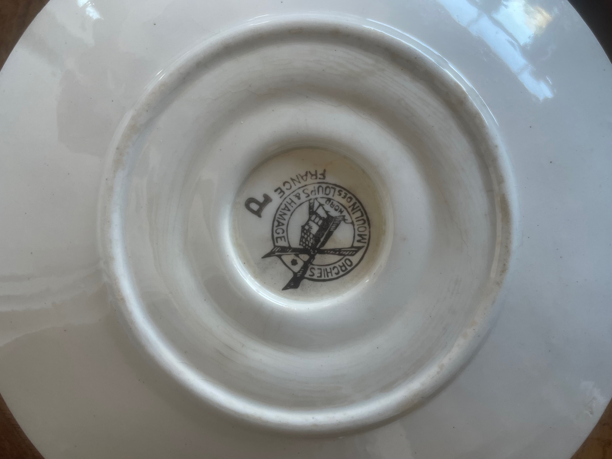 Saucière motifs oranges et bleus