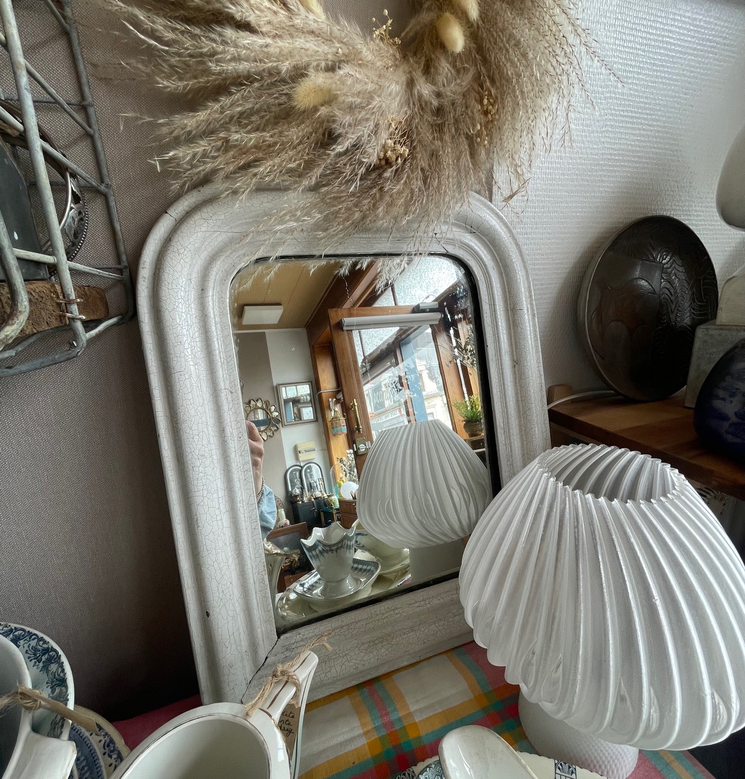 Miroir en bois peint en blanc