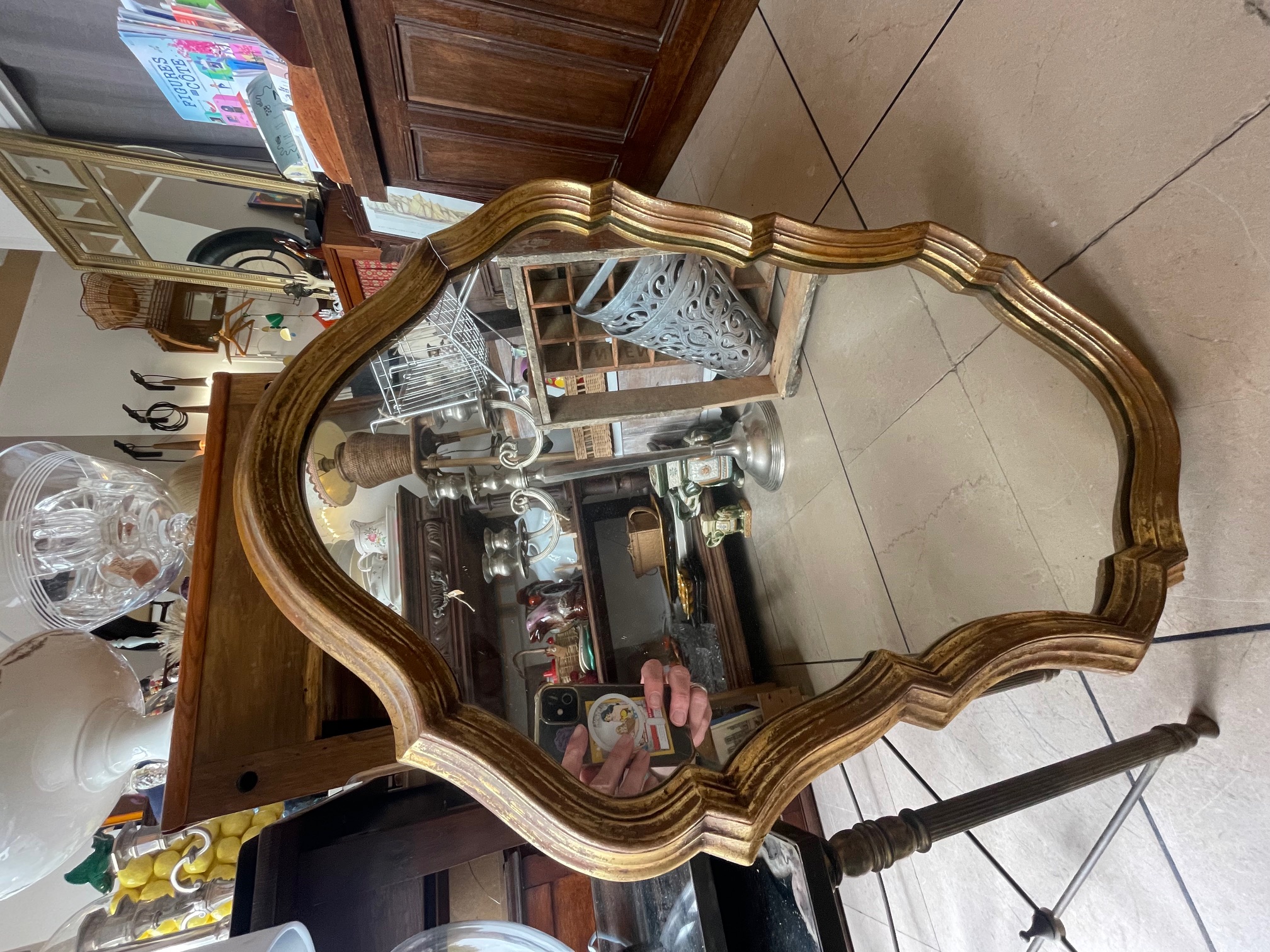 Miroir encadrement doré baroque