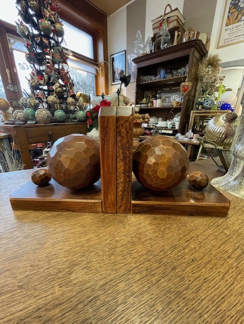 Serre livres boules bois à facettes