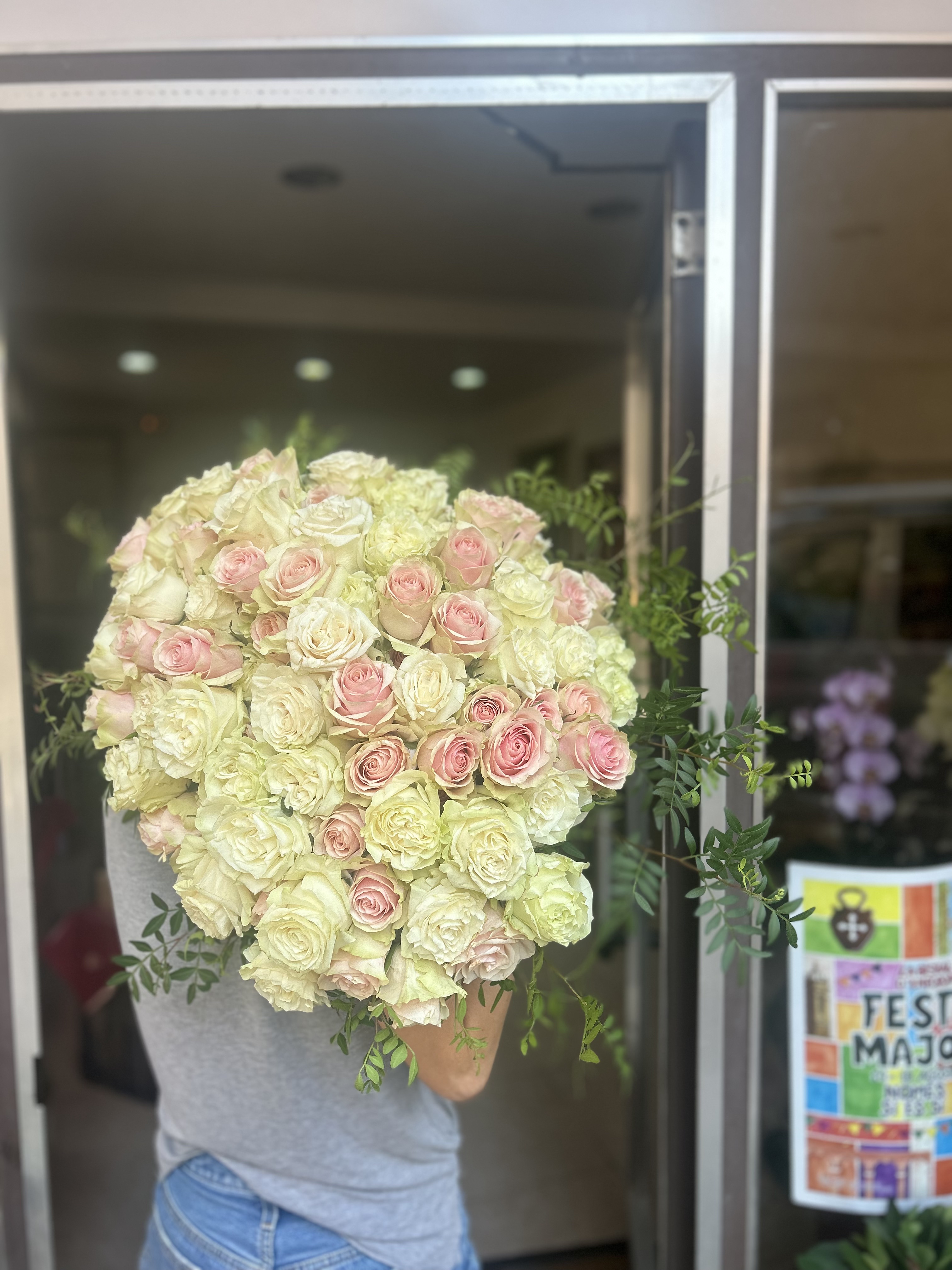 Ramo de Rosas 
