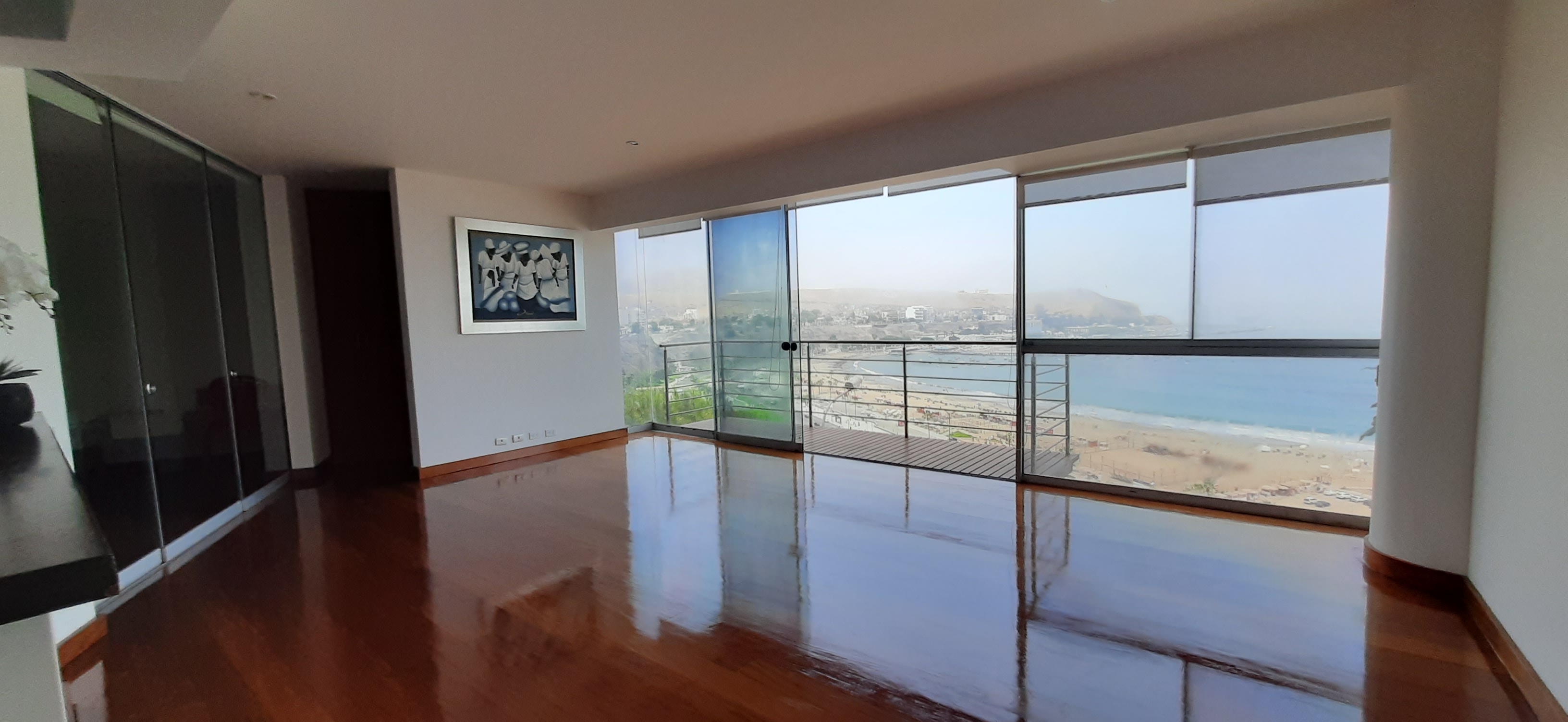 Dpto de lujo con vistas Panorámicas a la bahía de Lima. Exclusividad y diseño. 