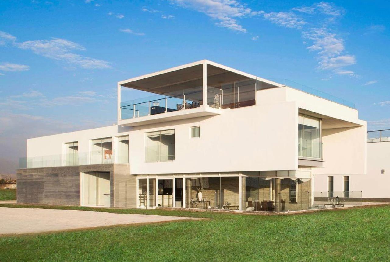 En venta Exclusiva Residencia en Condominio de Playa La Jolla - Asia.