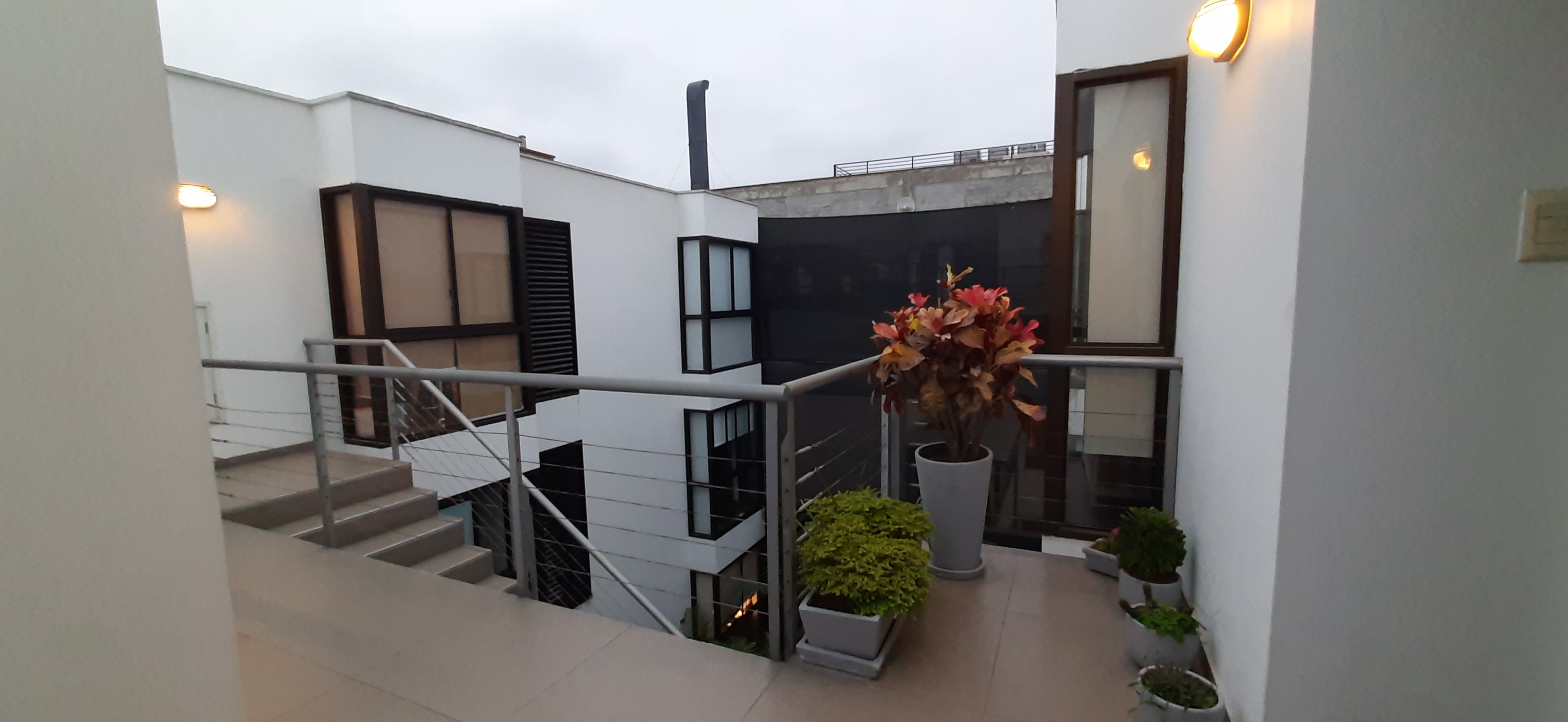 Estupendo Departamento en Barranco a una Cuadra del Malecón y la Plaza principal. 
