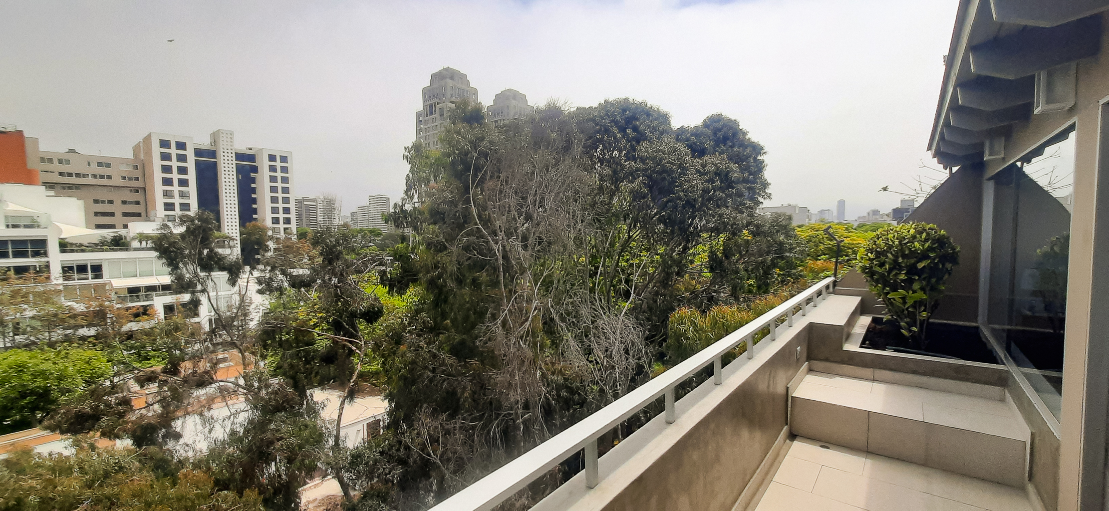 Exclusivo Penthouse triplex en la esquina mas codiciada de San Isidro 