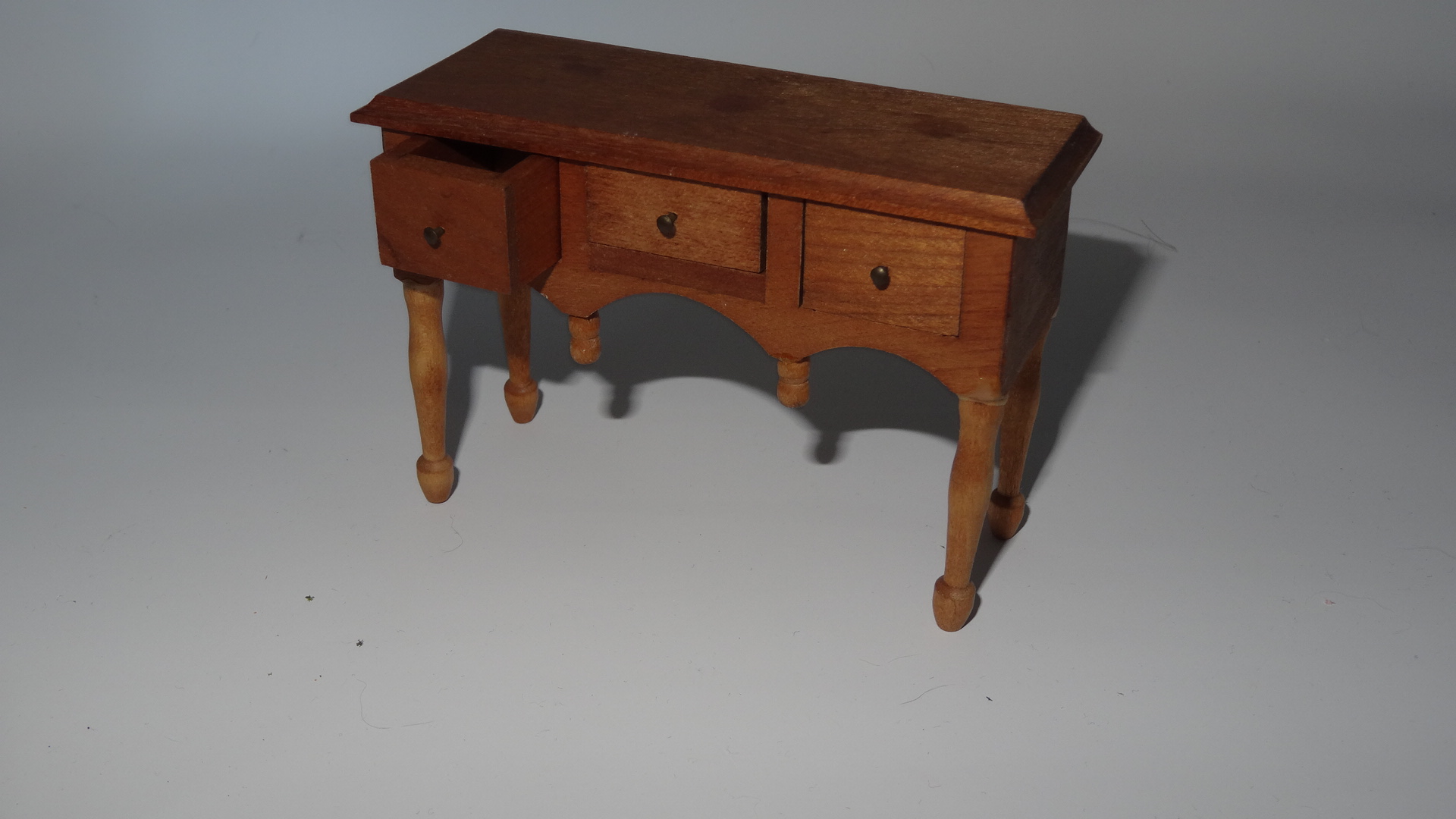 Shackman hall table