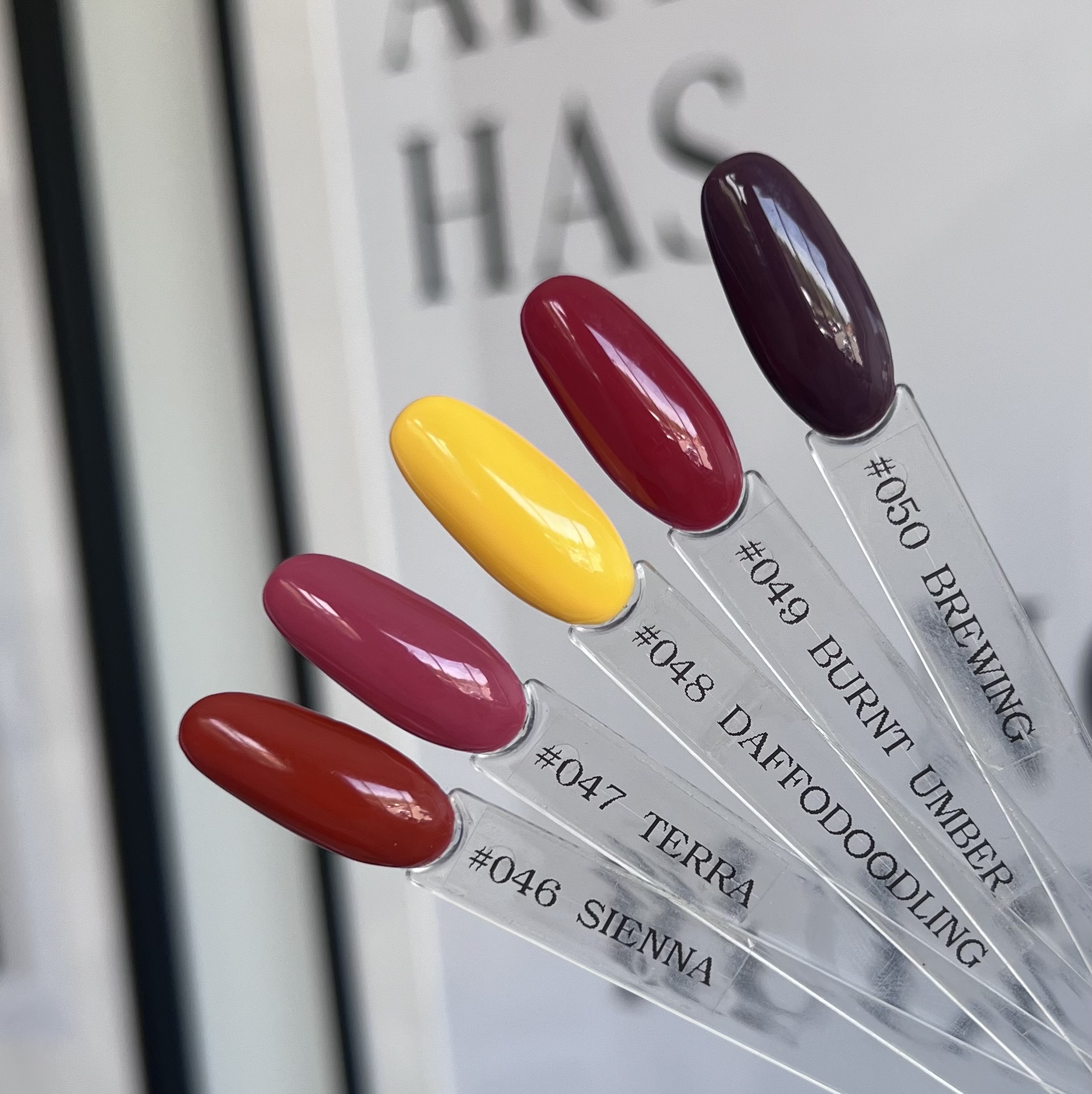 049 – Burnt Umber  7ml