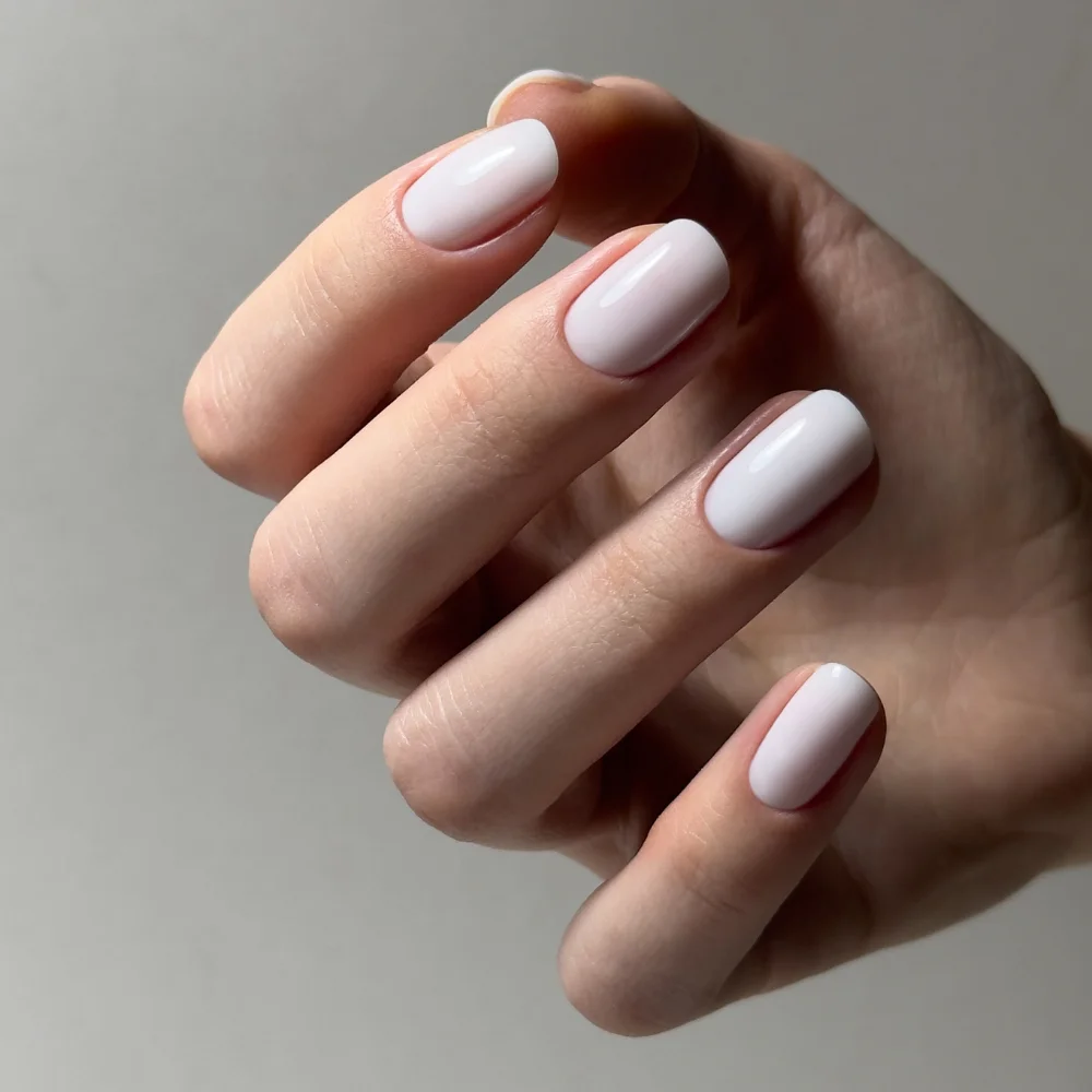 SOFT MILKY WHITE BASE