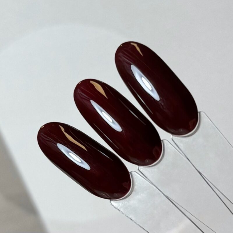 209 Burgundy Noir 7ml