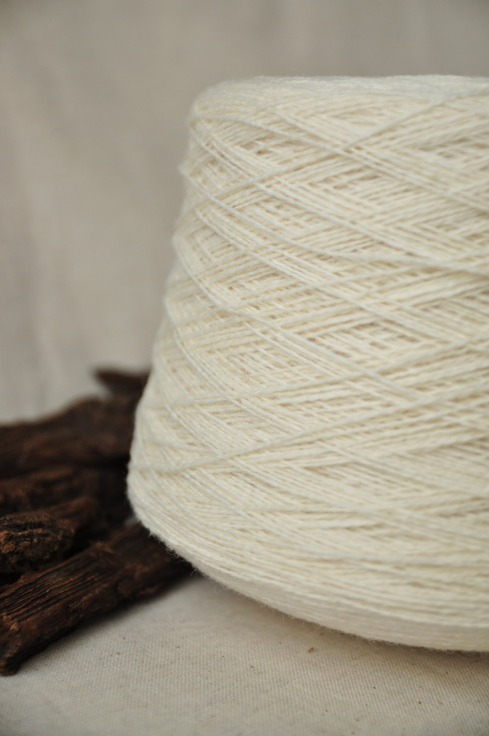 Undyed white wool yarn