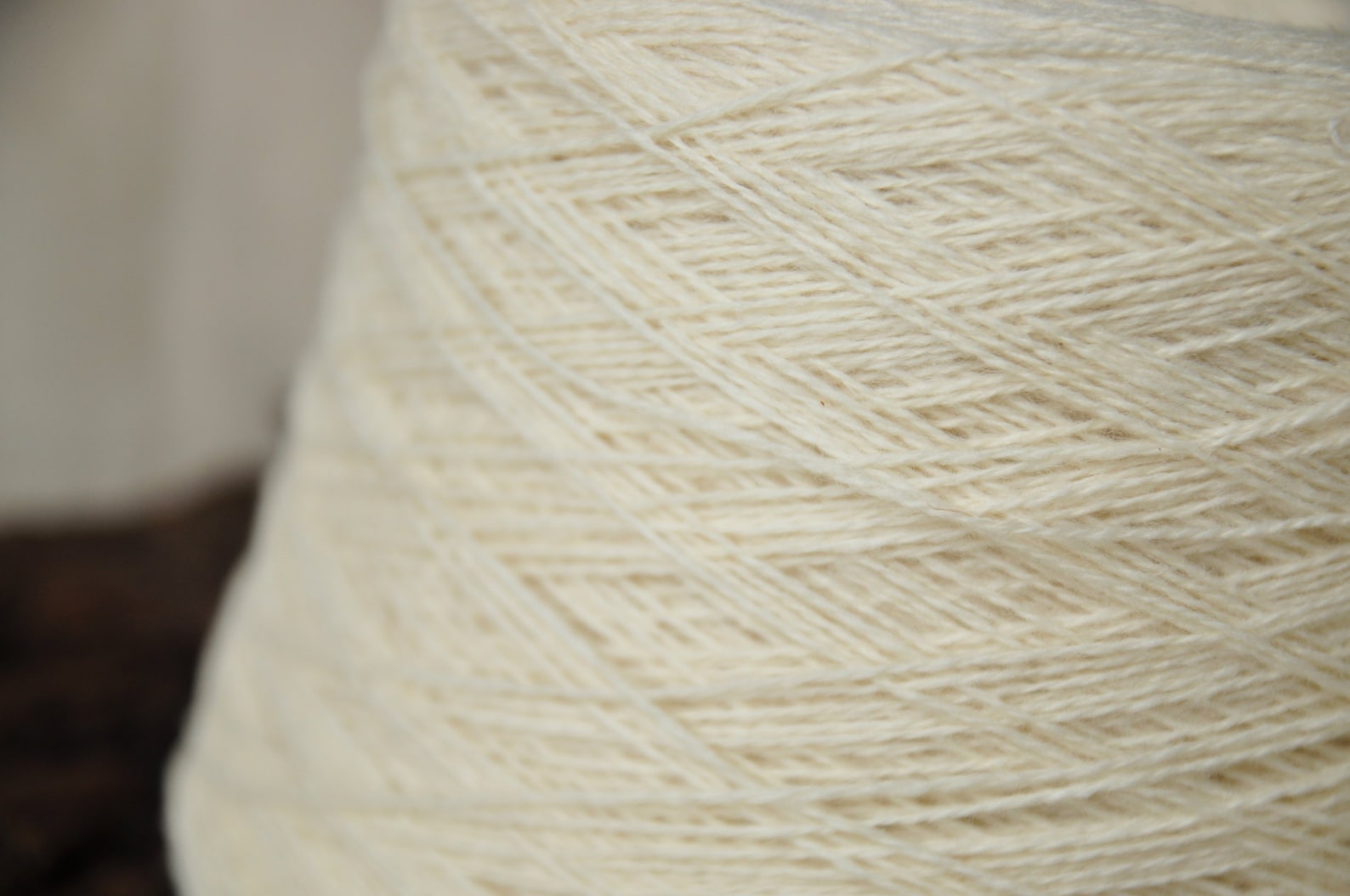 Undyed white wool yarn