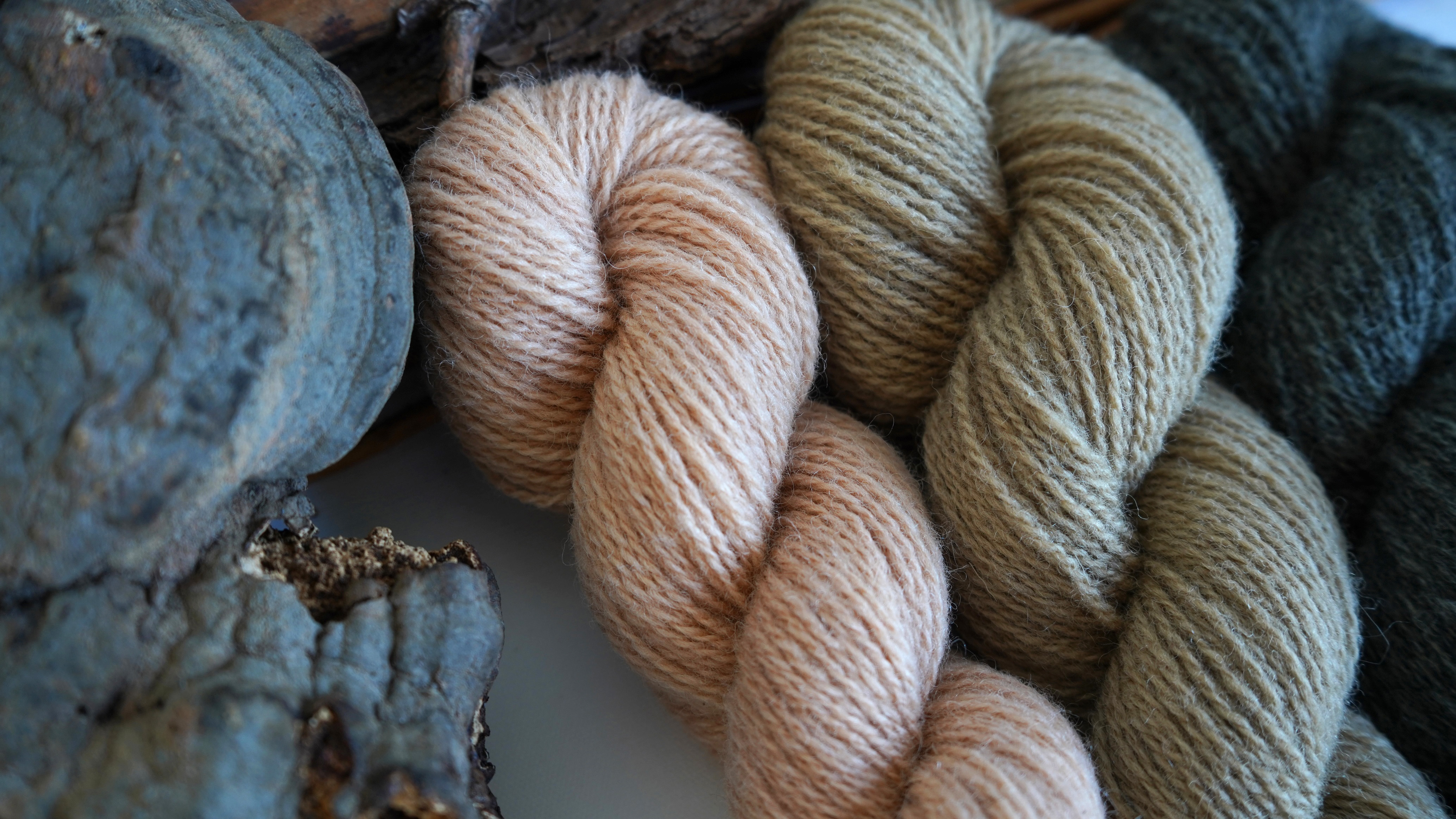 Naturally dyed wool yarn set "Misty Sunrise", 150 g 