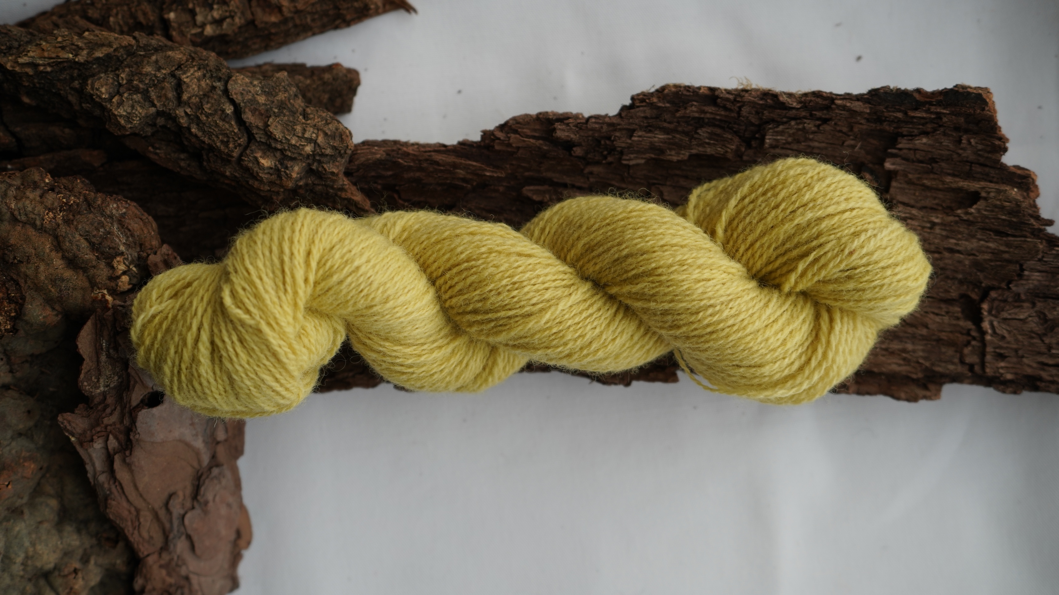 Plant dyed wool yarn "Lemon verbena", 50 g 