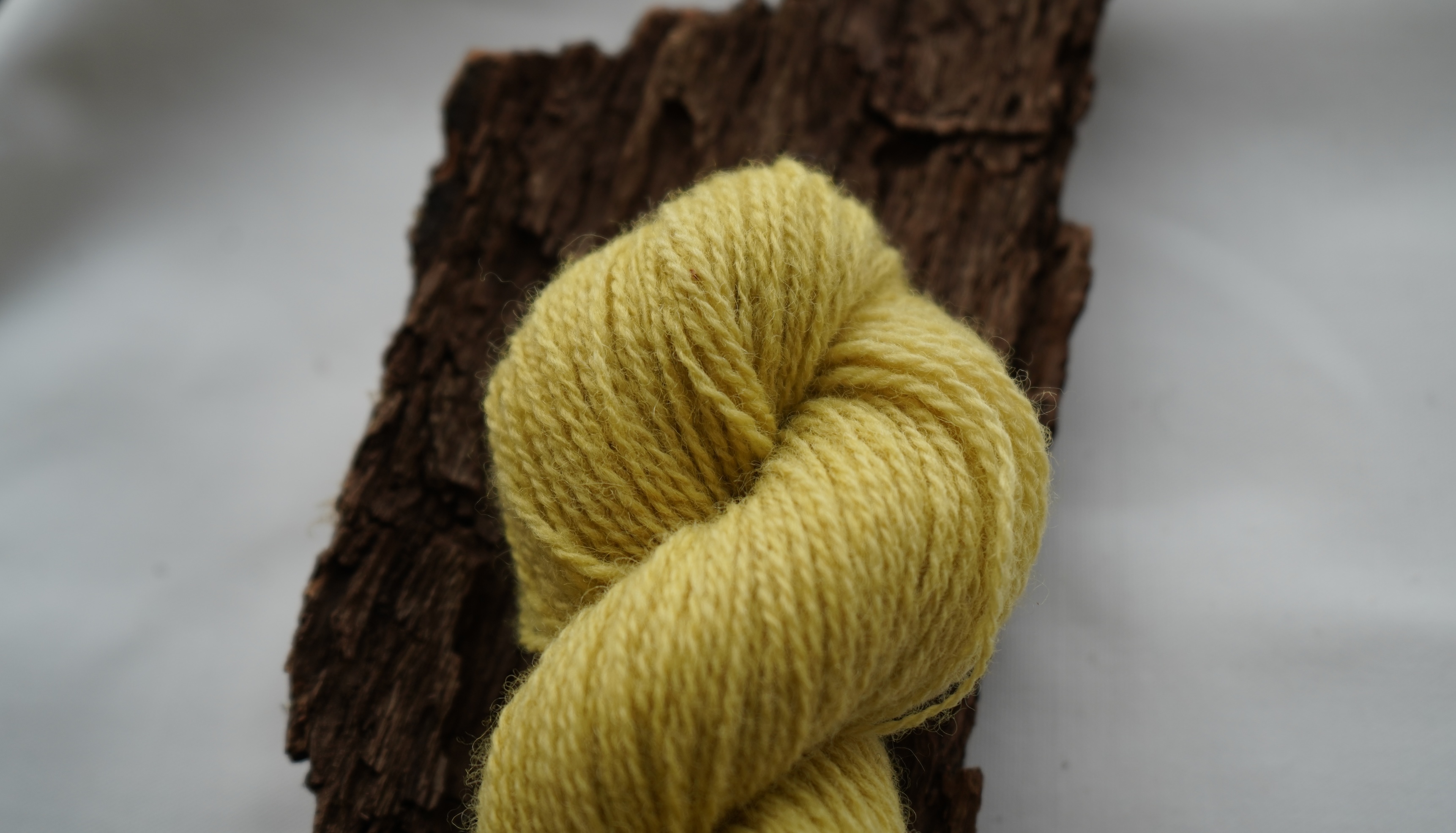 Plant dyed wool yarn "Lemon verbena", 50 g 