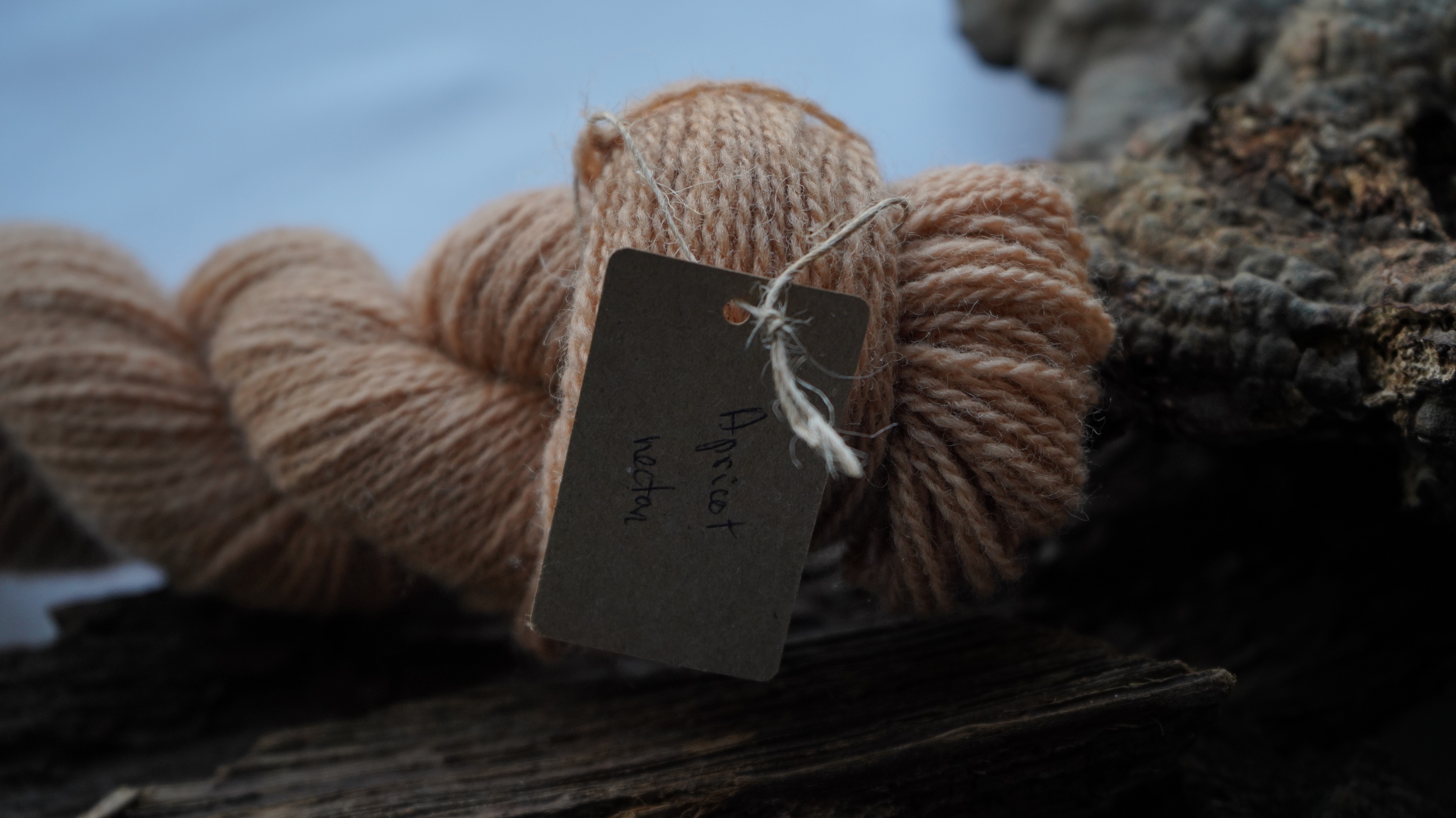 Plant dyed wool yarn "Apricot nectar", 50 g 