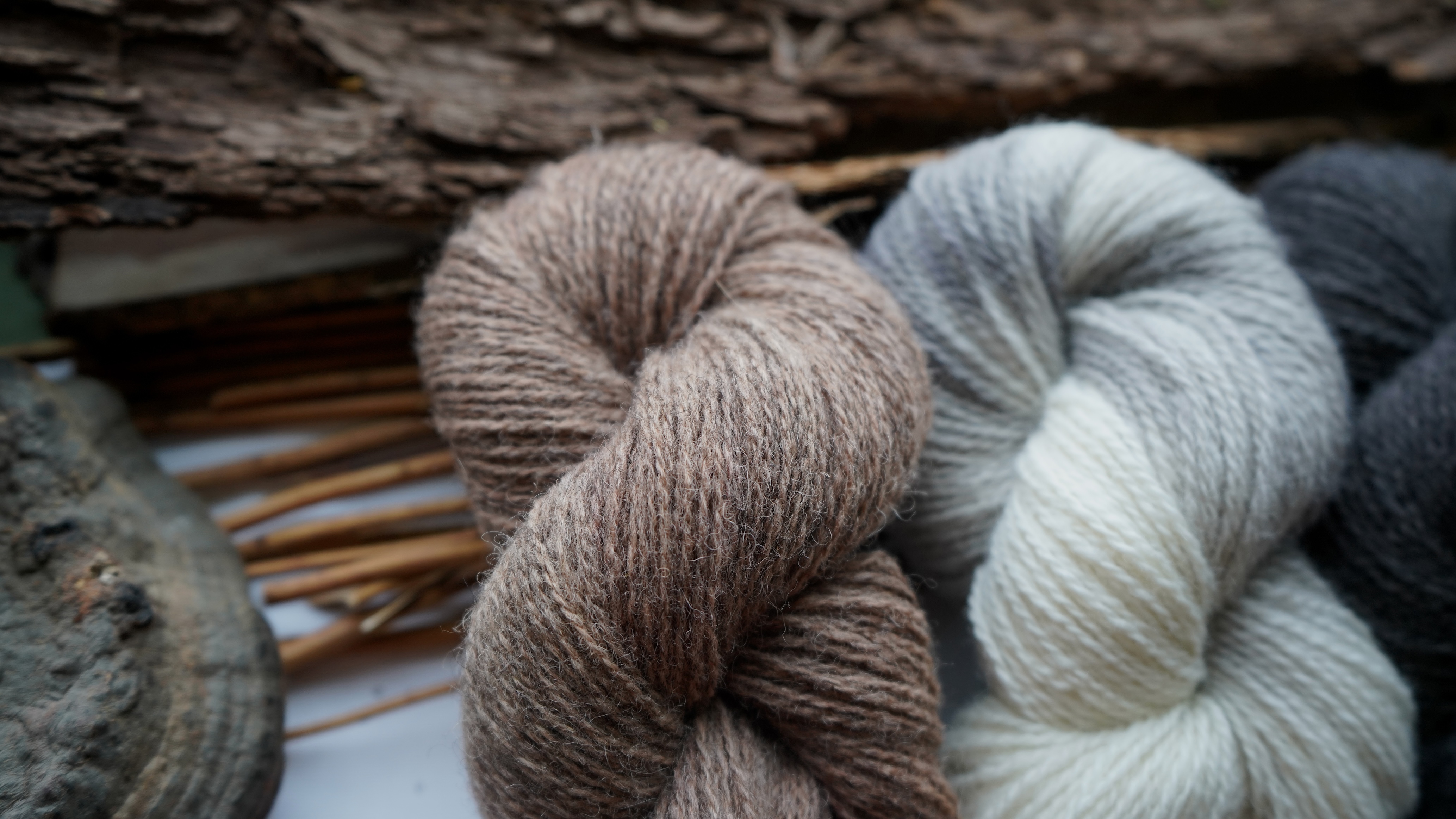 Botanically dyed wool yarn pack "Lavender fog", 150 g