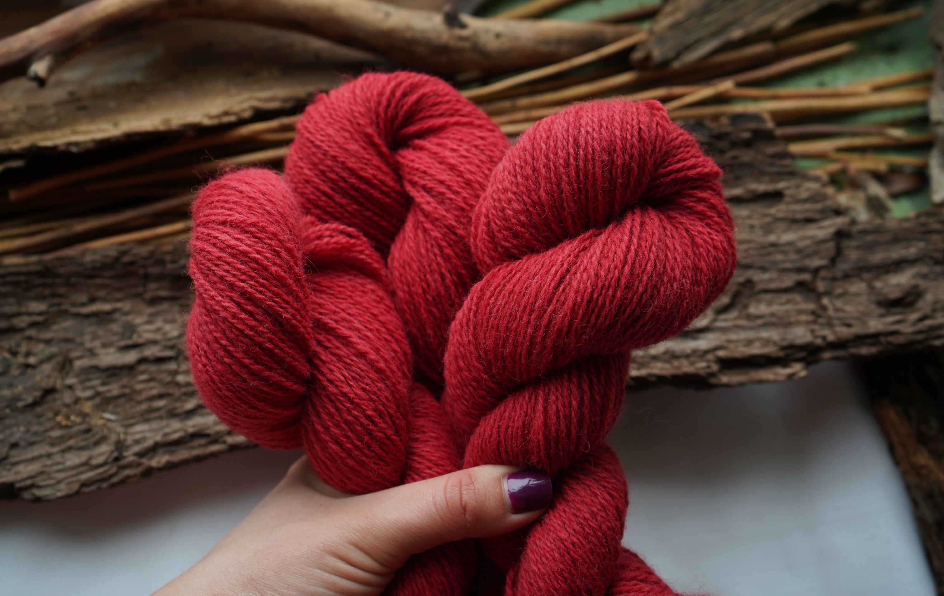 Plant dyed wool yarn "Savy red", 50 g