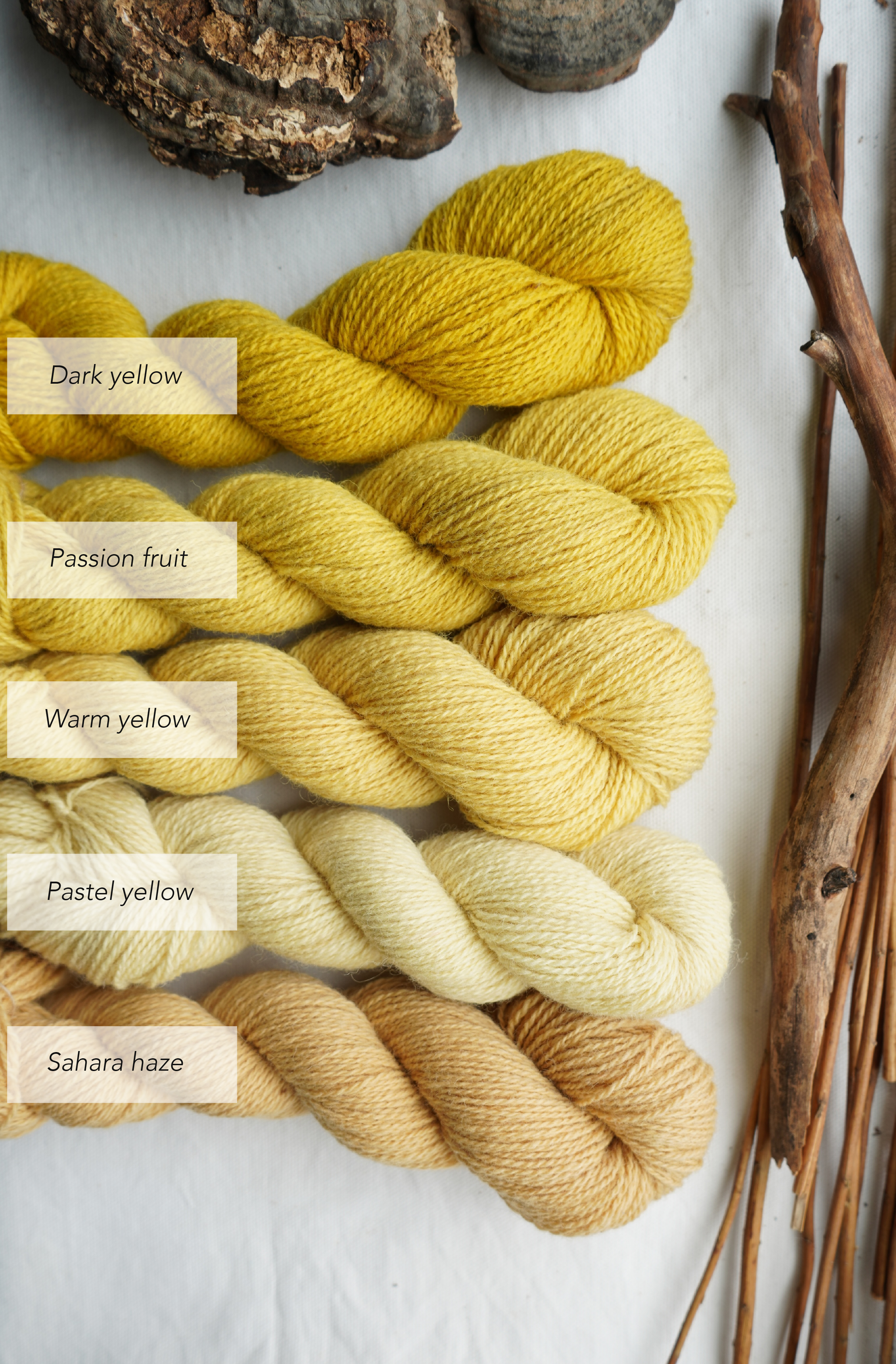 Botanically dyed wool yarn "Warm yellow", 50 g 