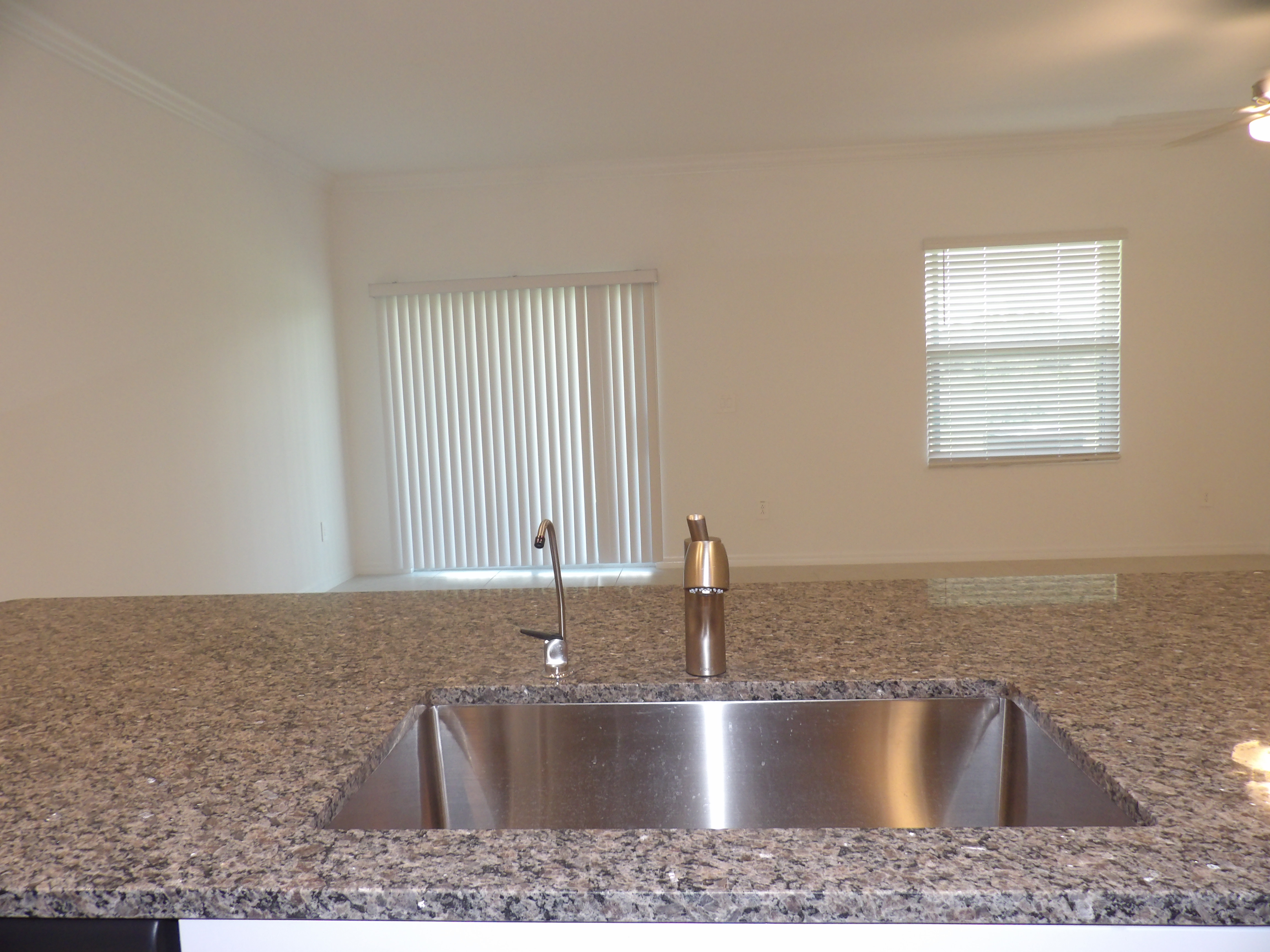 9058 GALLANTREE PL Land O Lakes FL 34637