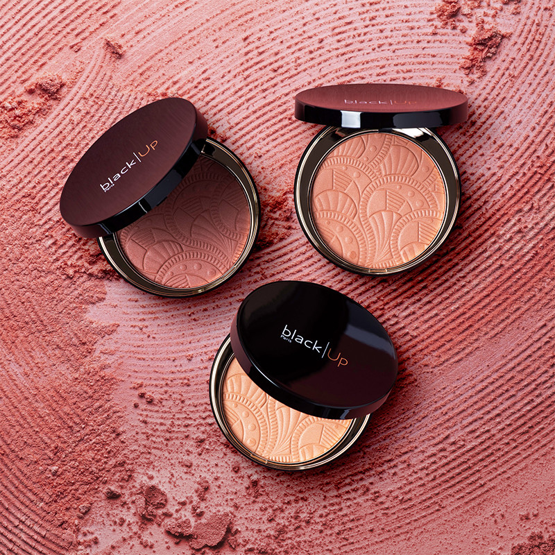 Poudre compacte  illuminatrice  de teint 