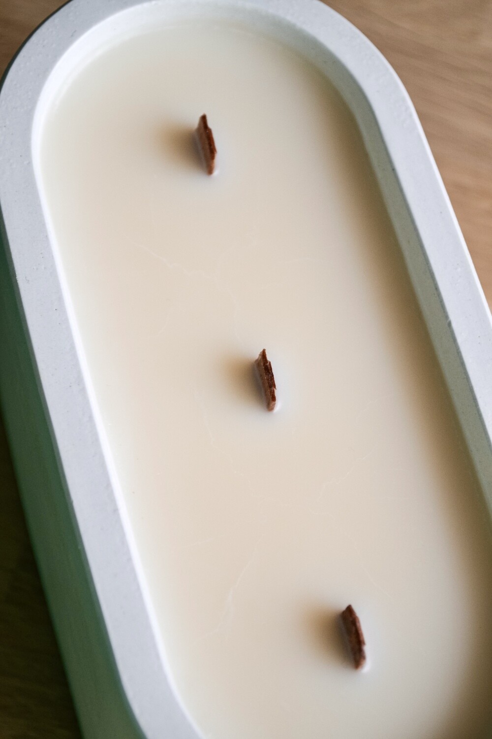 Trijų dagčių betoninė žvakė