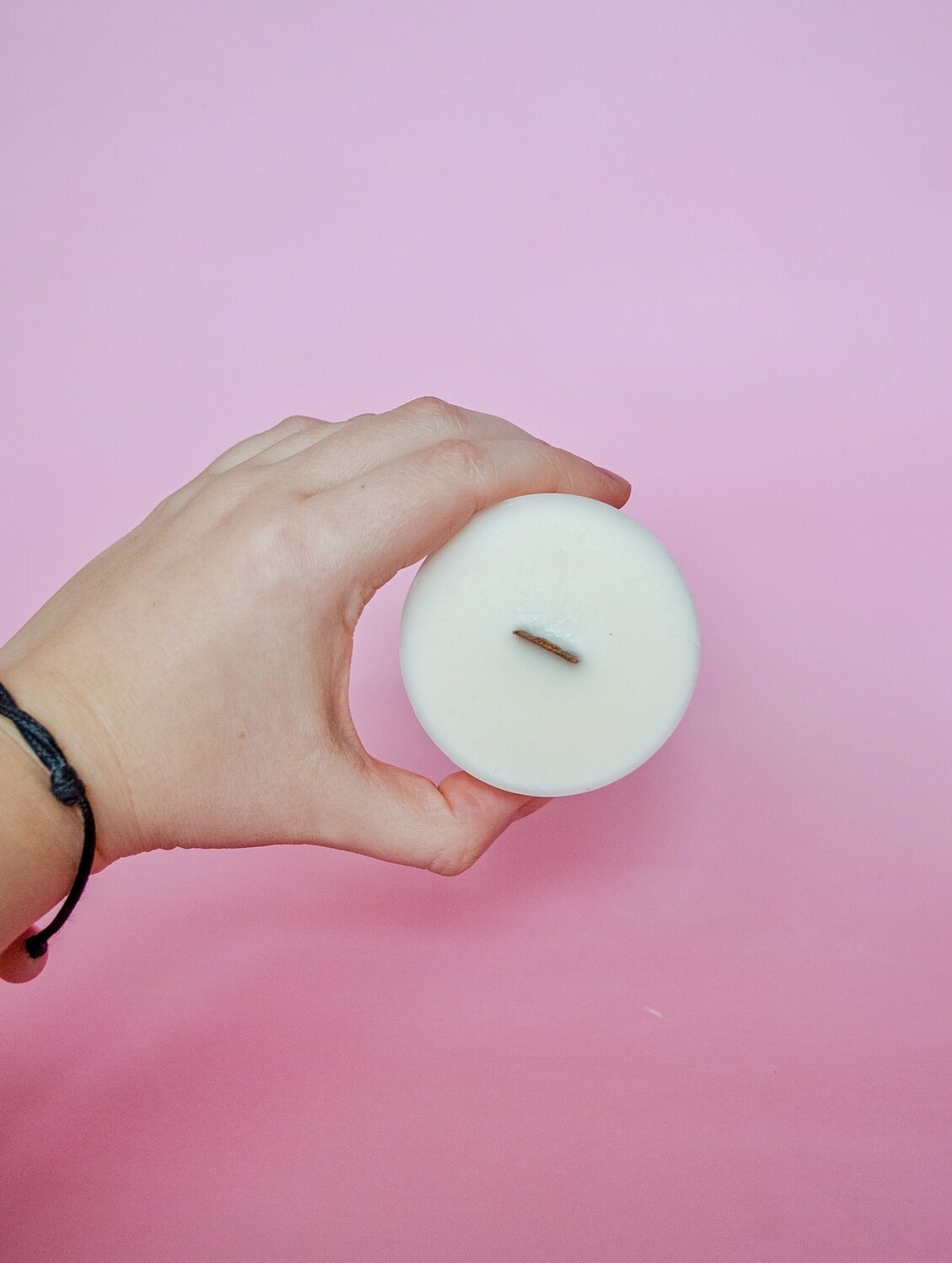 Apvalios žvakės papildymas (vaško įdėklas)