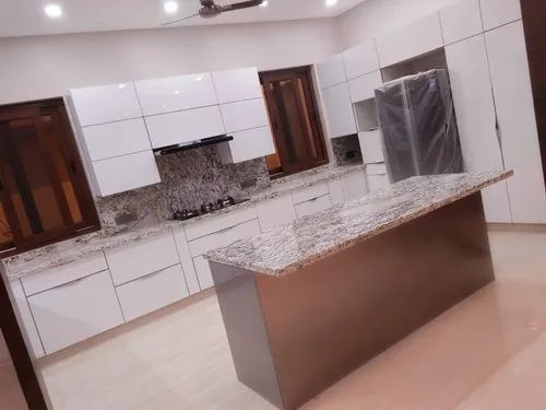 STAINLESS STEEL KITCHEN